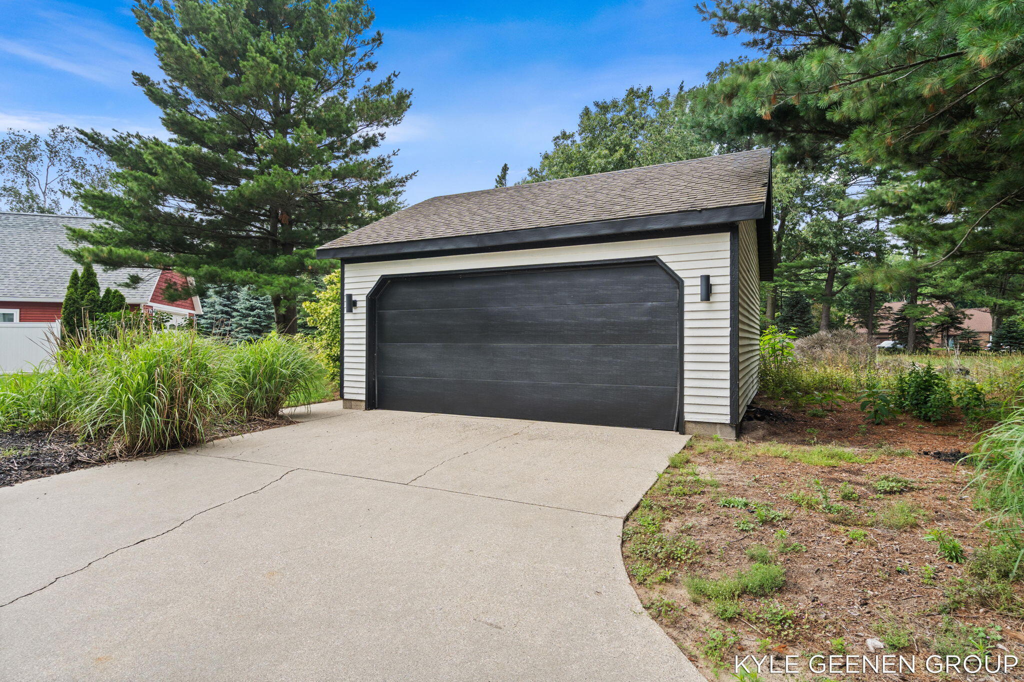 1729 Waukazoo Drive Holland MI 49424