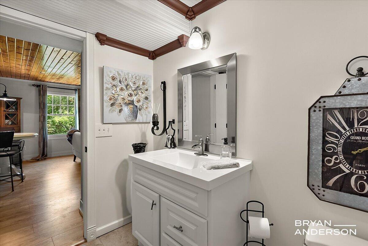 6260 Arroyo Vista Drive NE Rockford MI 49341