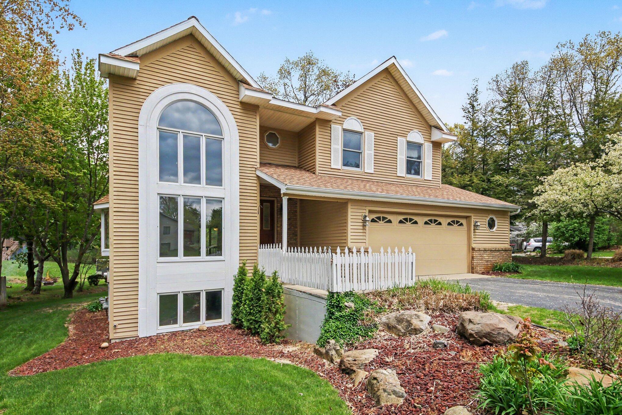 3443 Mason Lake Road NE Grand Rapids MI 49525