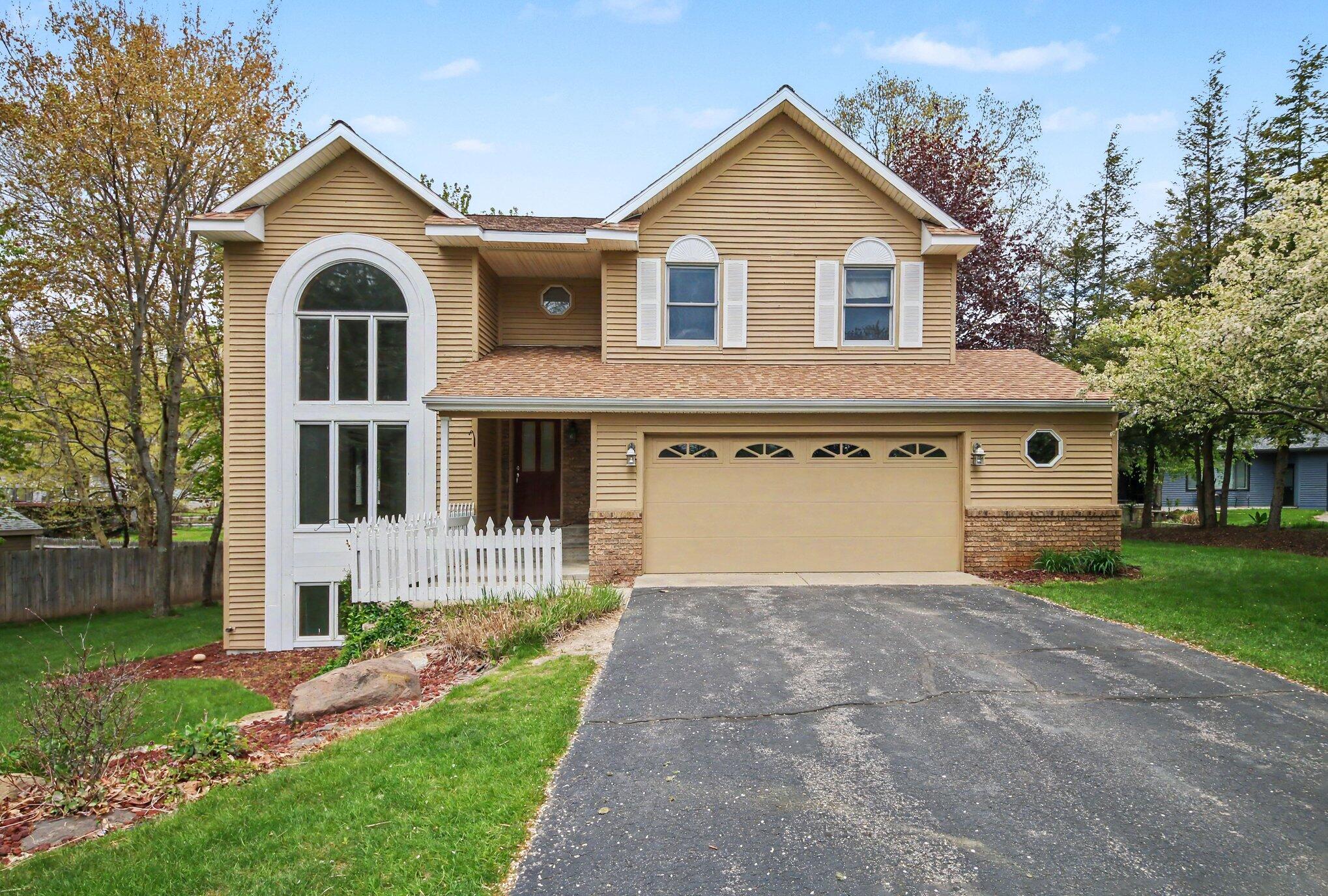3443 Mason Lake Road NE Grand Rapids MI 49525