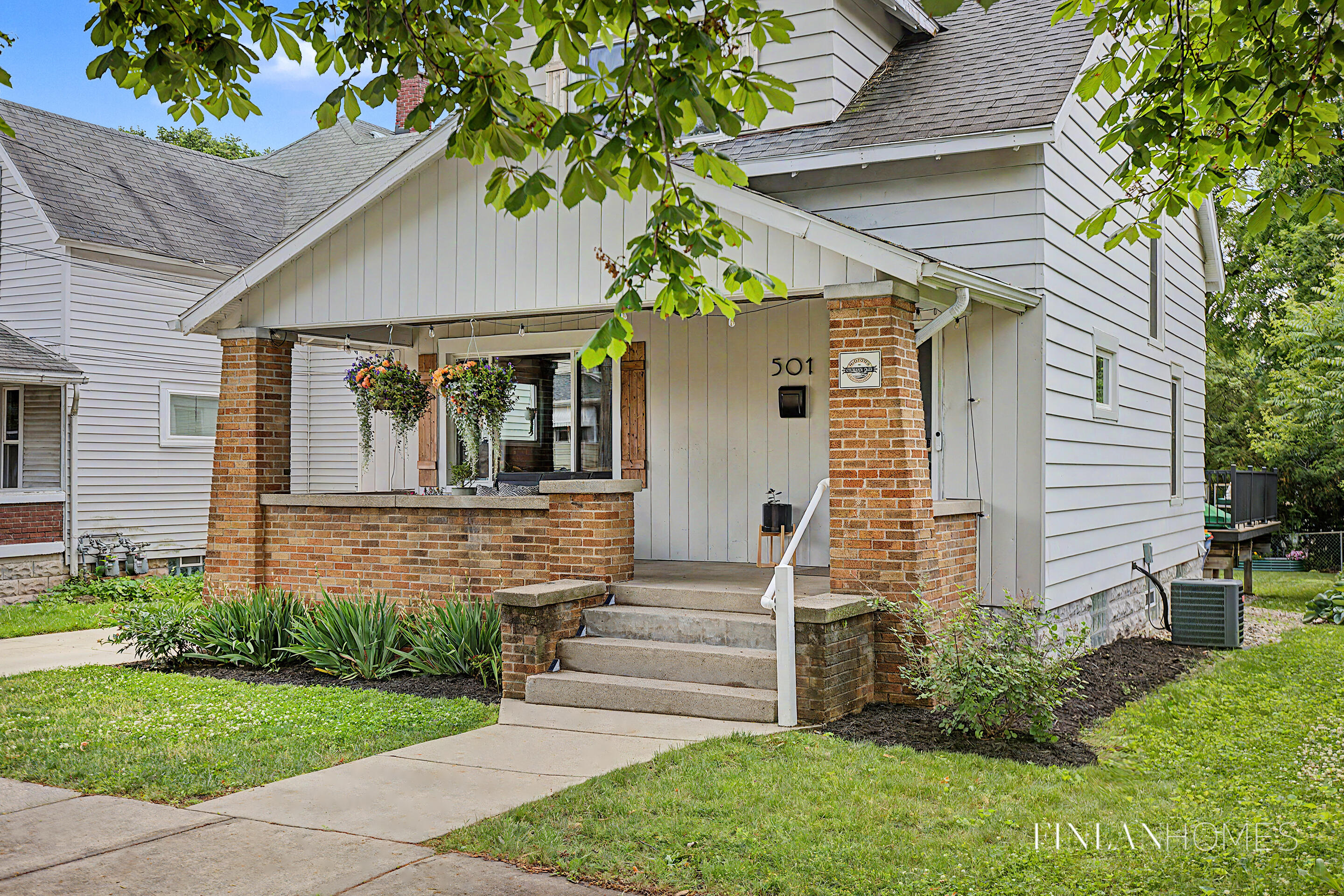 501 Emerald Avenue NE Grand Rapids MI 49503