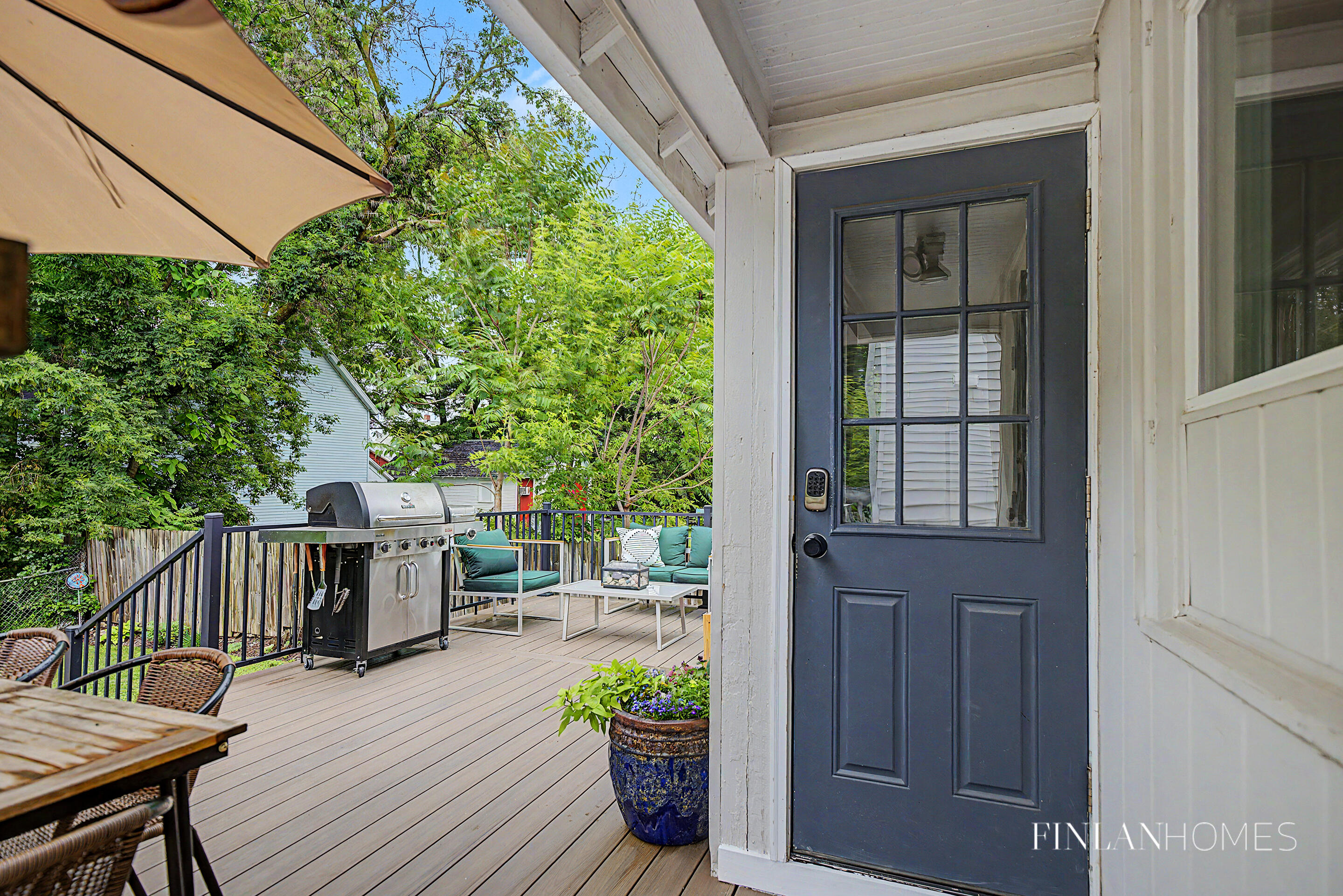 501 Emerald Avenue NE Grand Rapids MI 49503