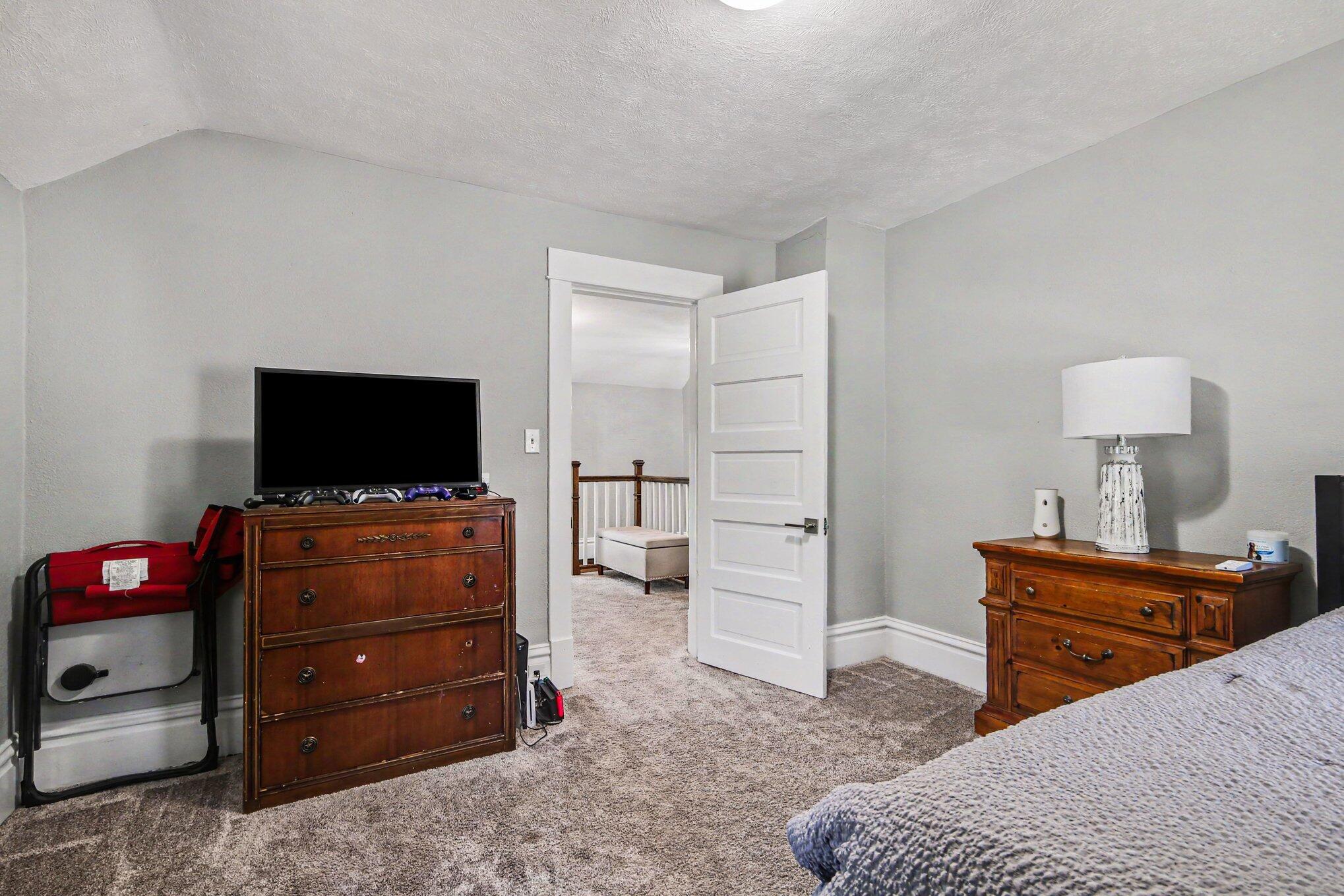 2446 Hufford Avenue NW Grand Rapids MI 49544