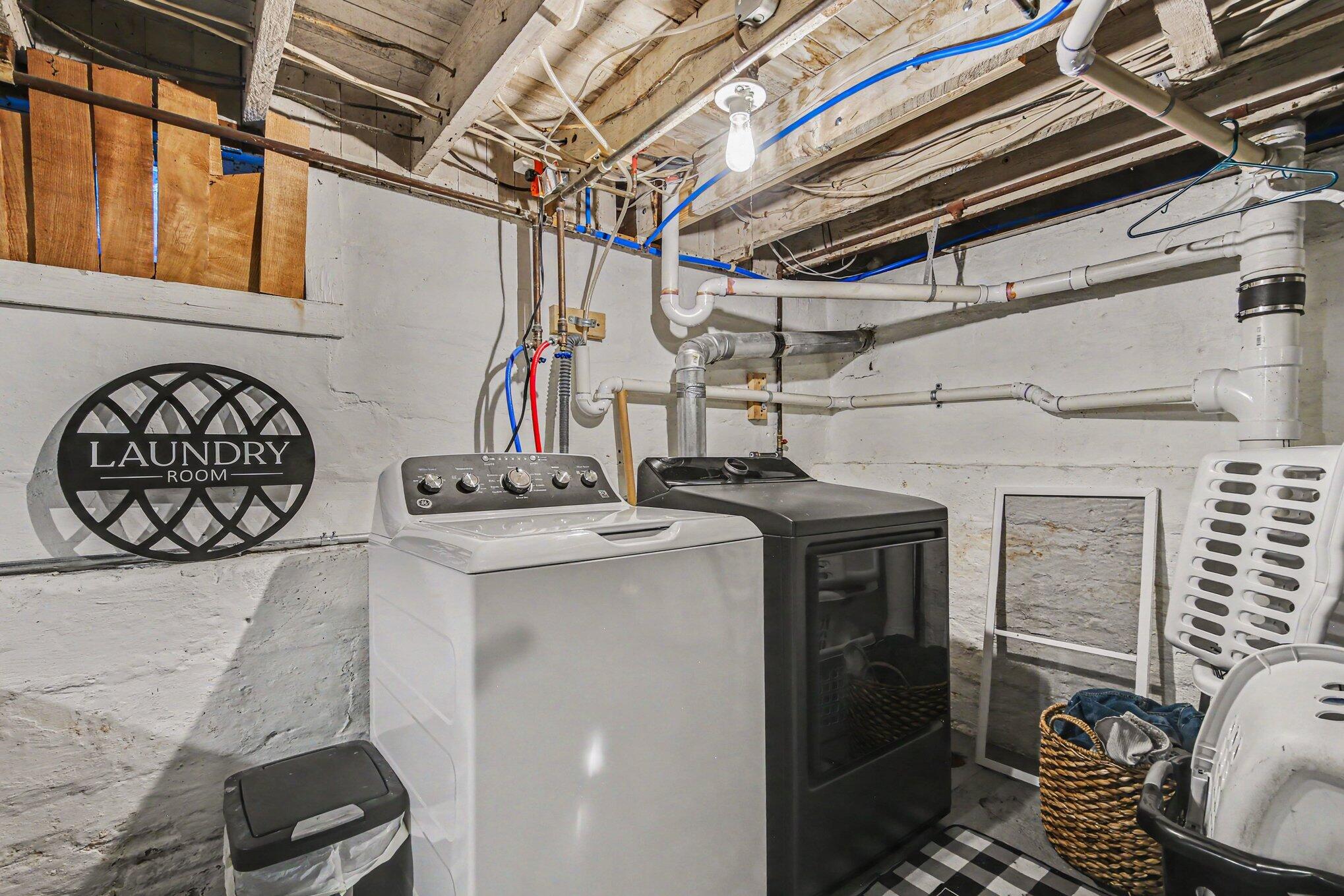 2446 Hufford Avenue NW Grand Rapids MI 49544