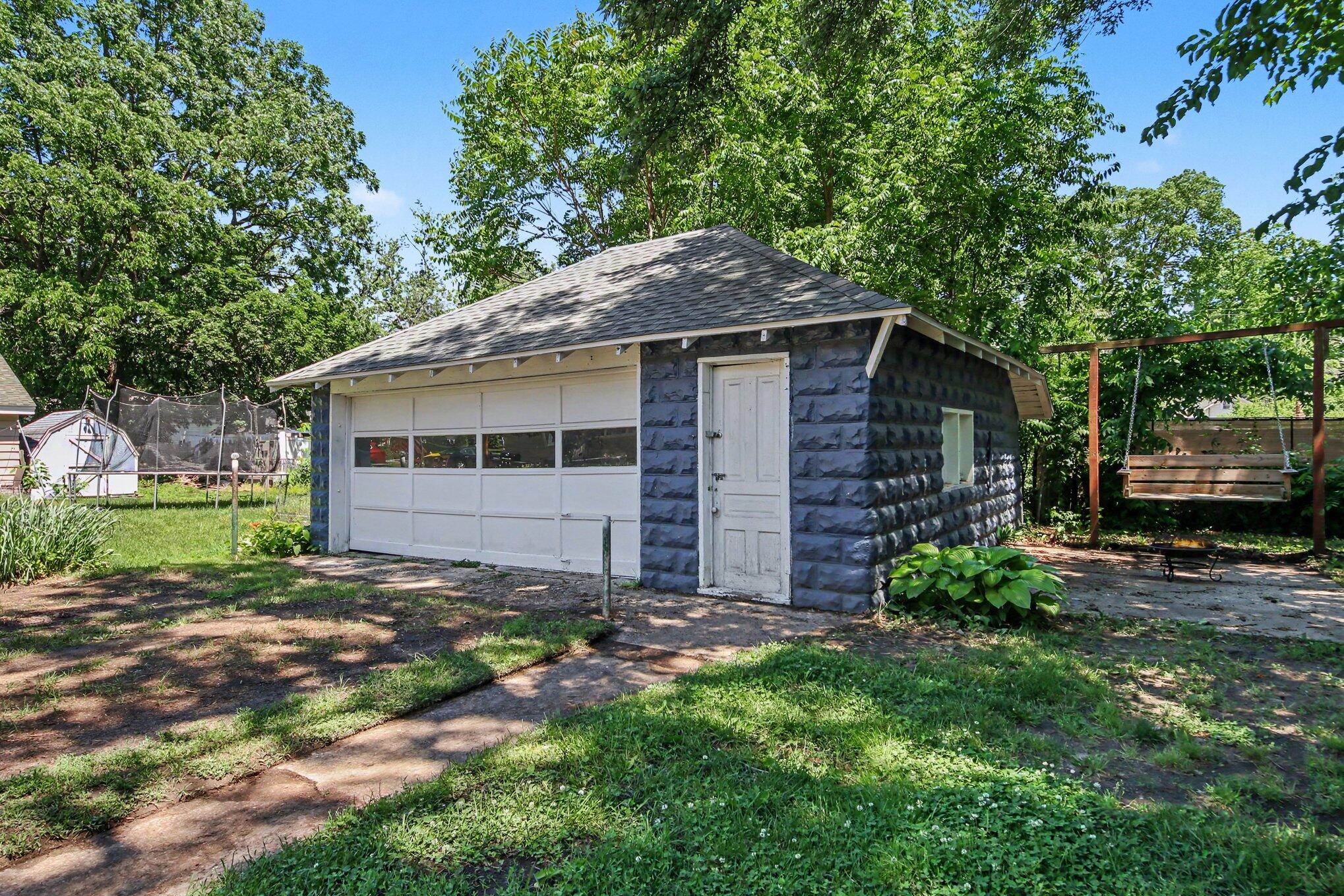 2446 Hufford Avenue NW Grand Rapids MI 49544