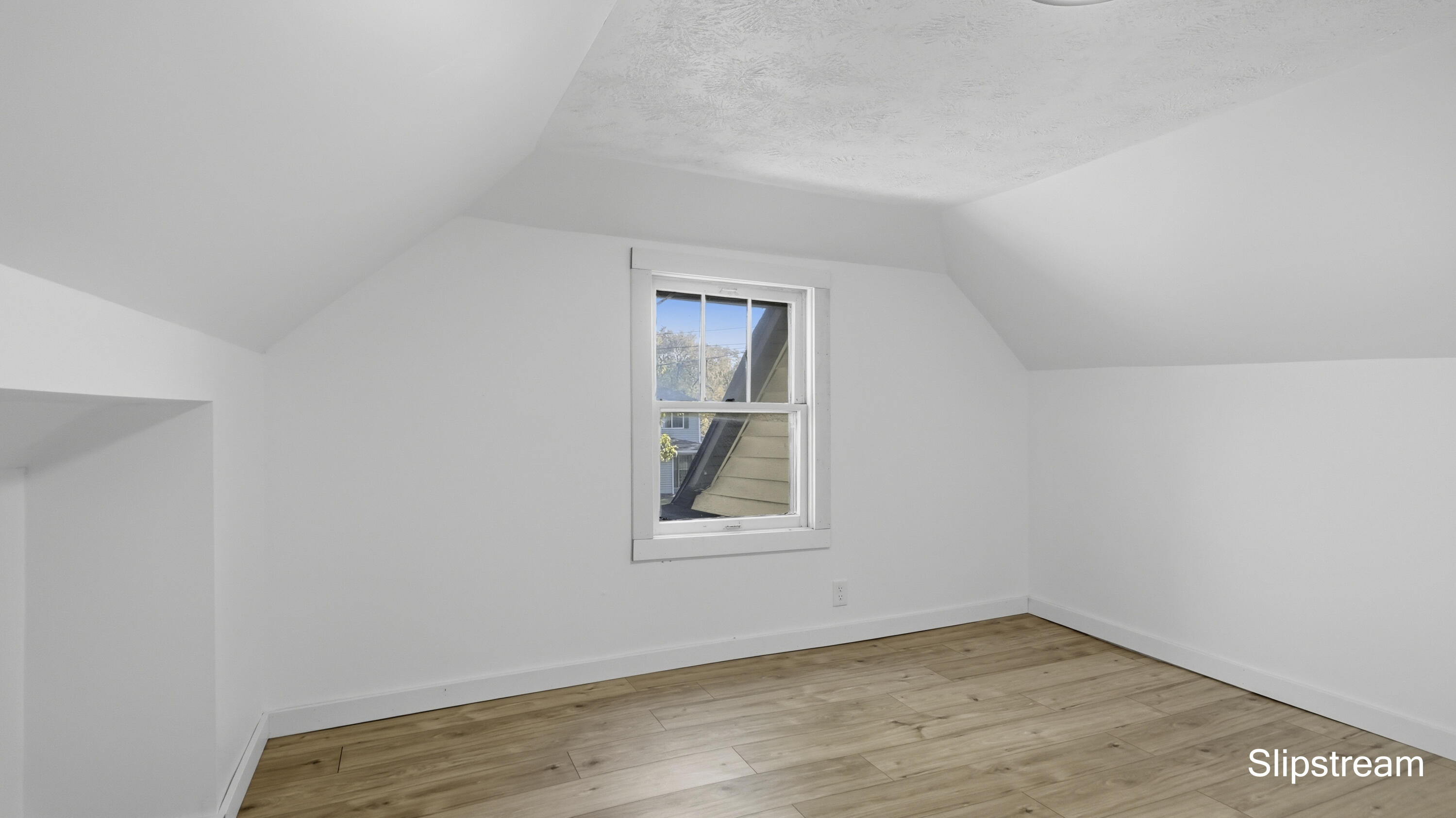759 Emerald Street Muskegon MI 49442
