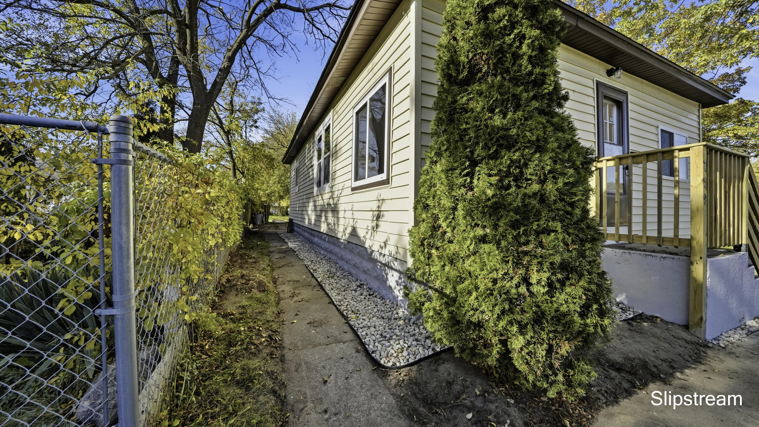 759 Emerald Street Muskegon MI 49442