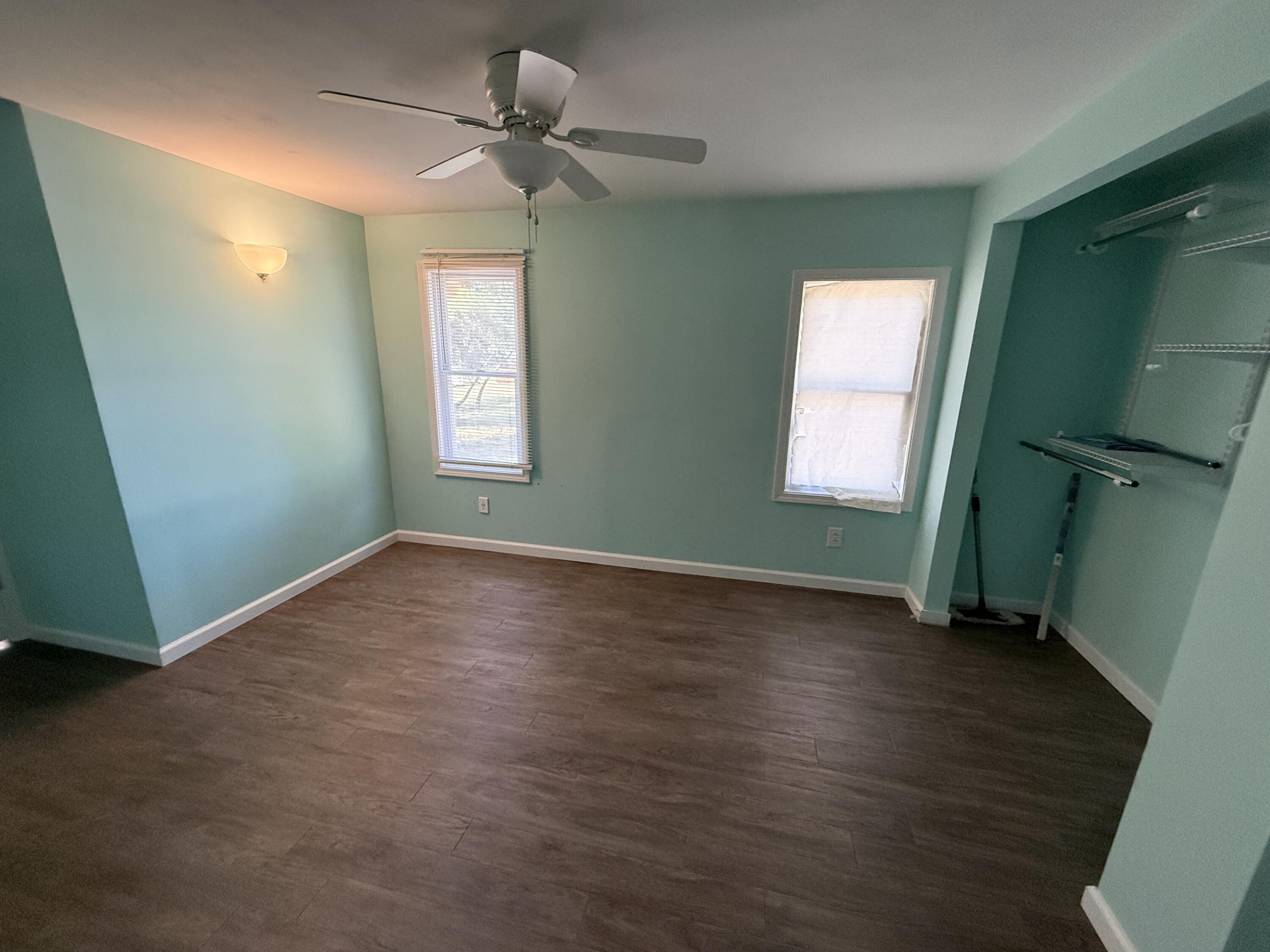 905 N Gaylord Avenue Ludington MI 49431