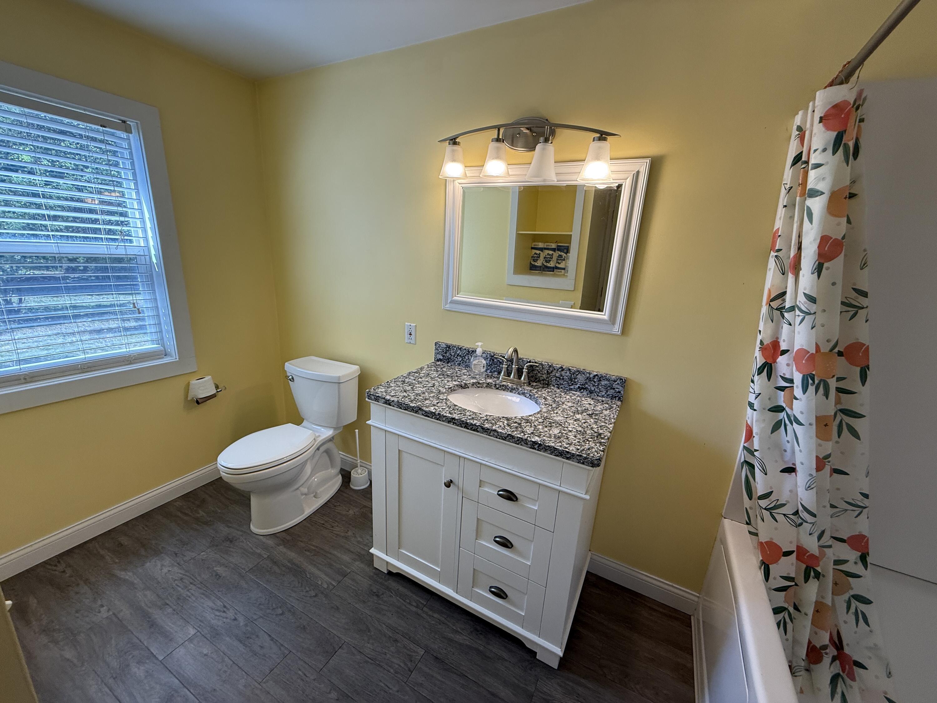 905 N Gaylord Avenue Ludington MI 49431