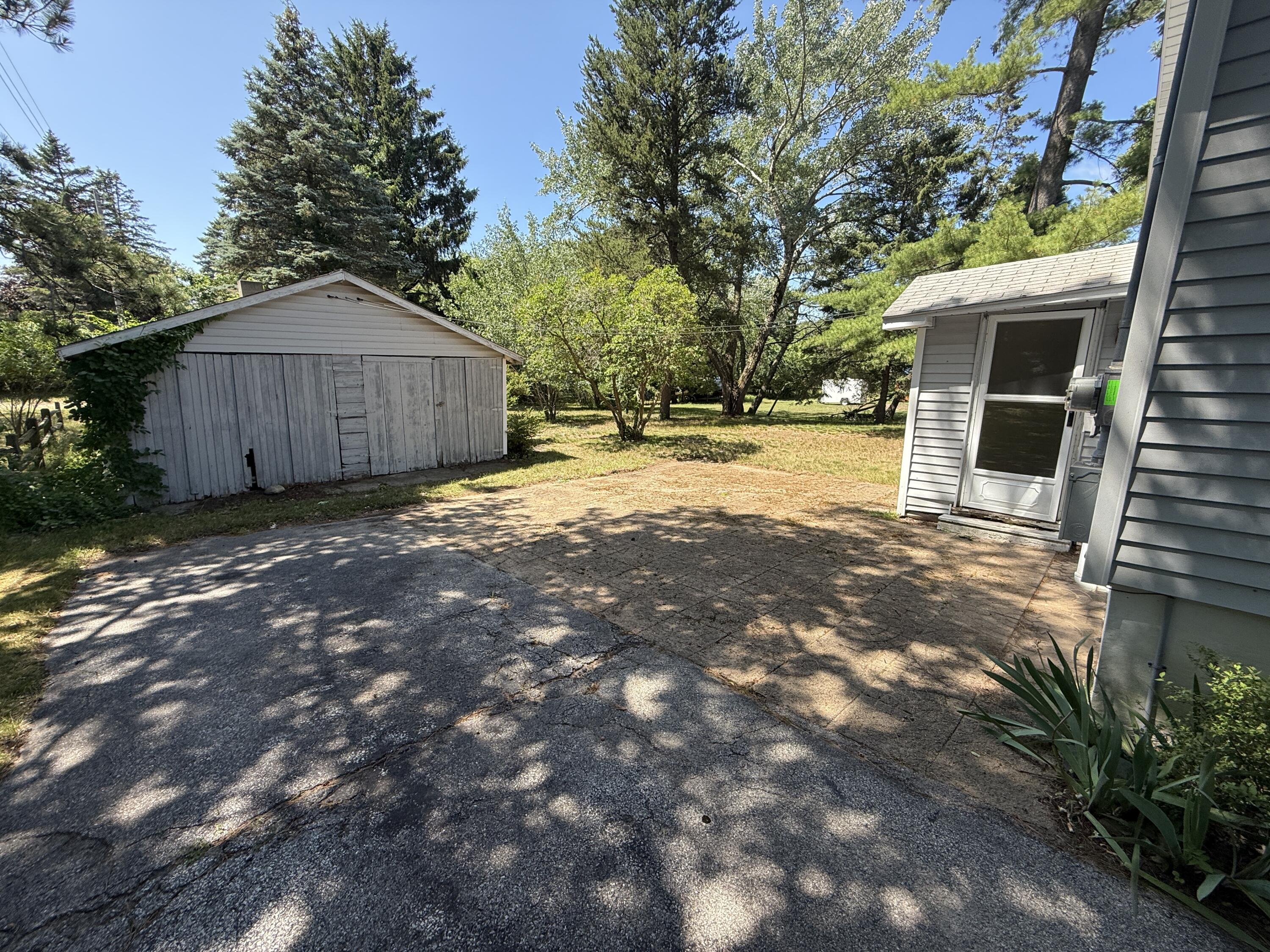 905 N Gaylord Avenue Ludington MI 49431