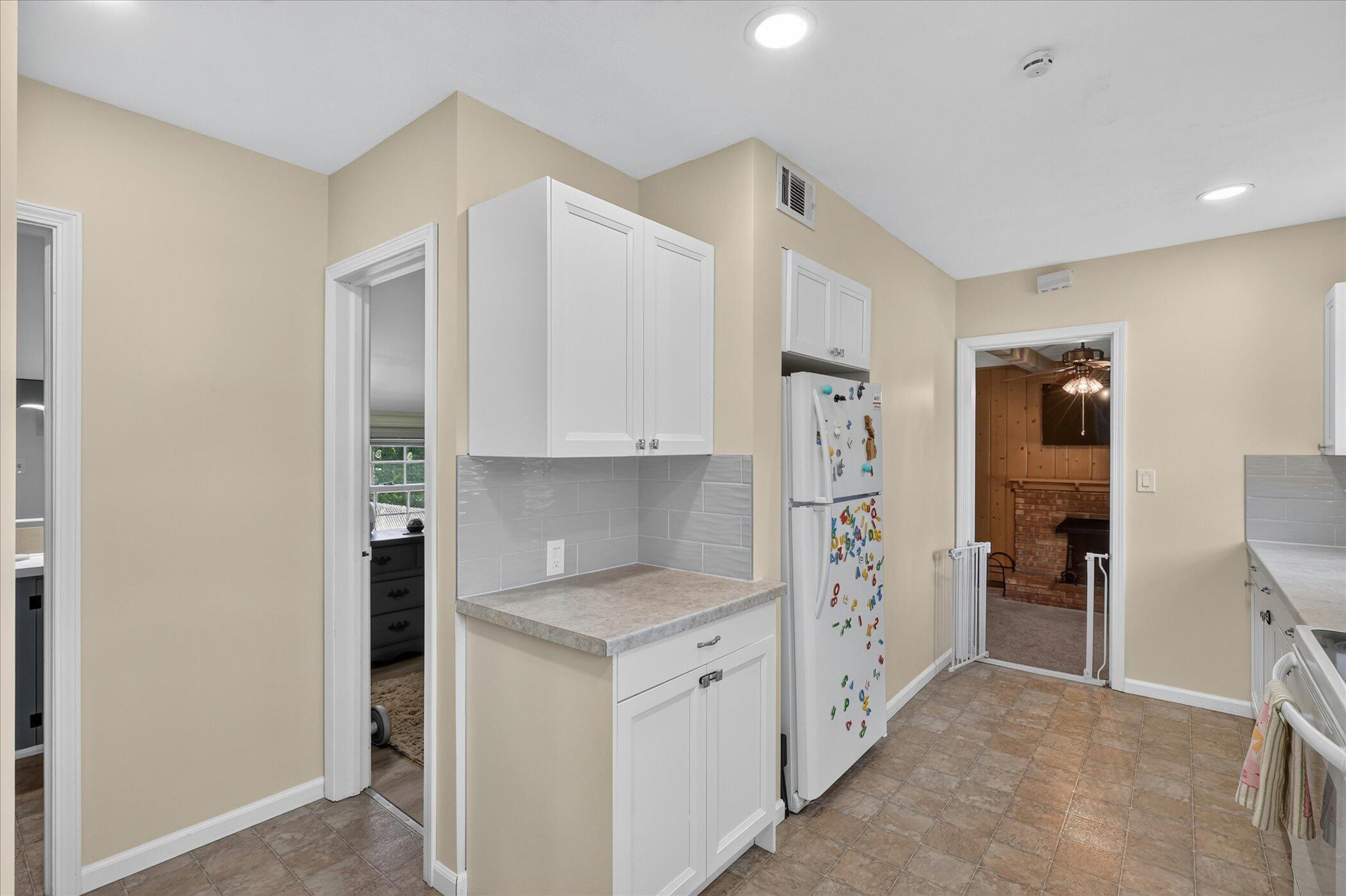 236 Mcconnell Avenue Muskegon MI 49445