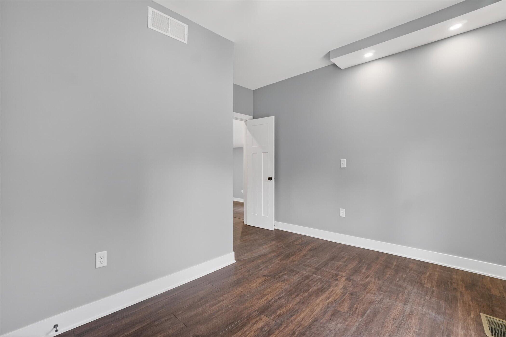 5581 E Main Street Kalamazoo MI 49048