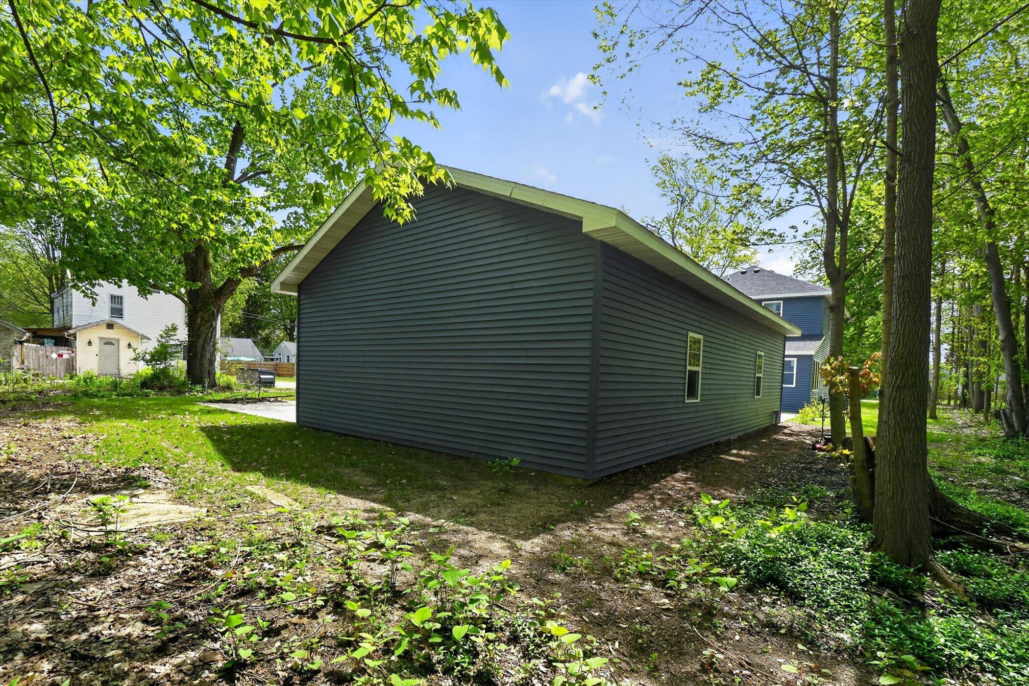 5581 E Main Street Kalamazoo MI 49048