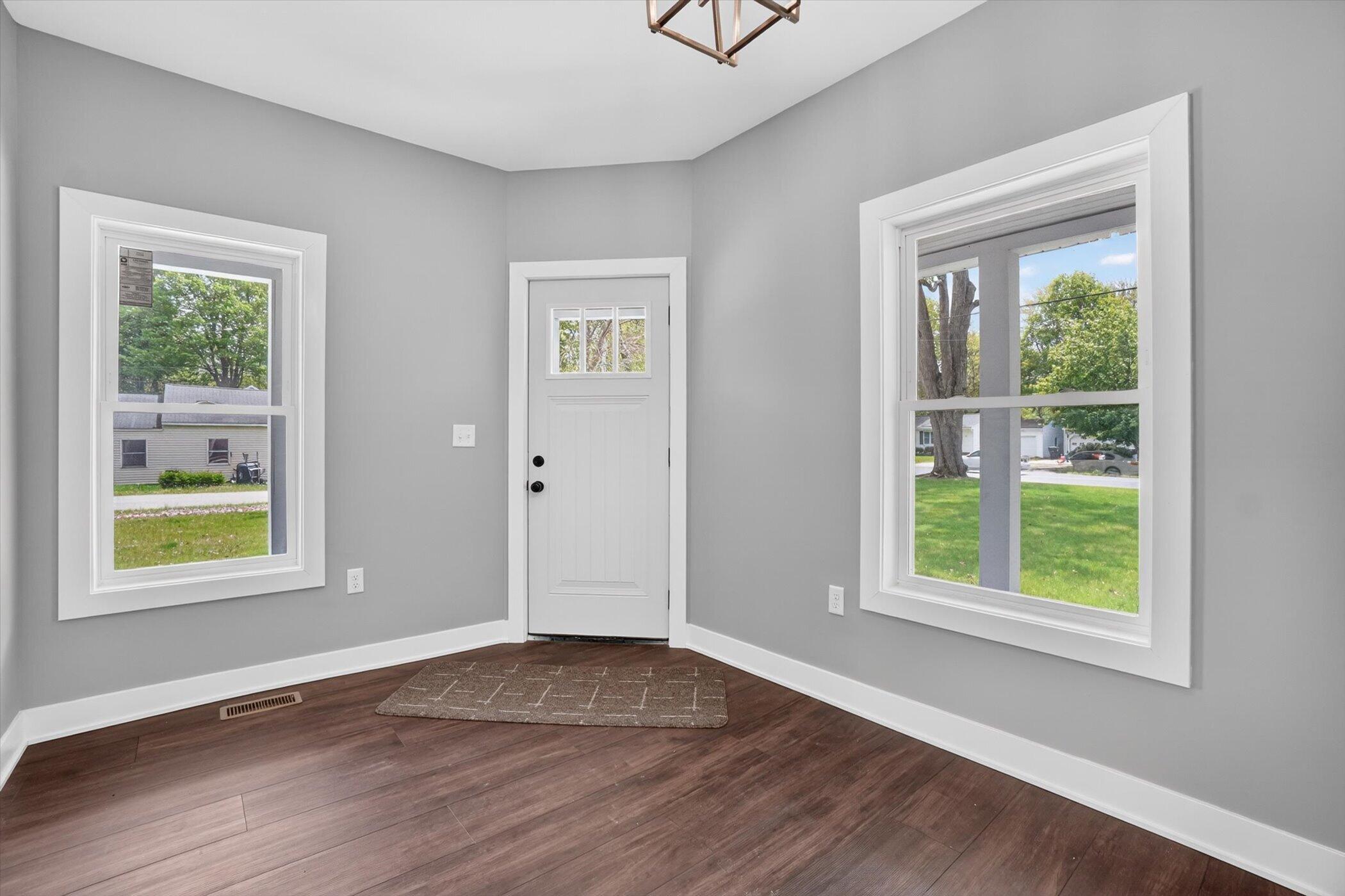 5581 E Main Street Kalamazoo MI 49048