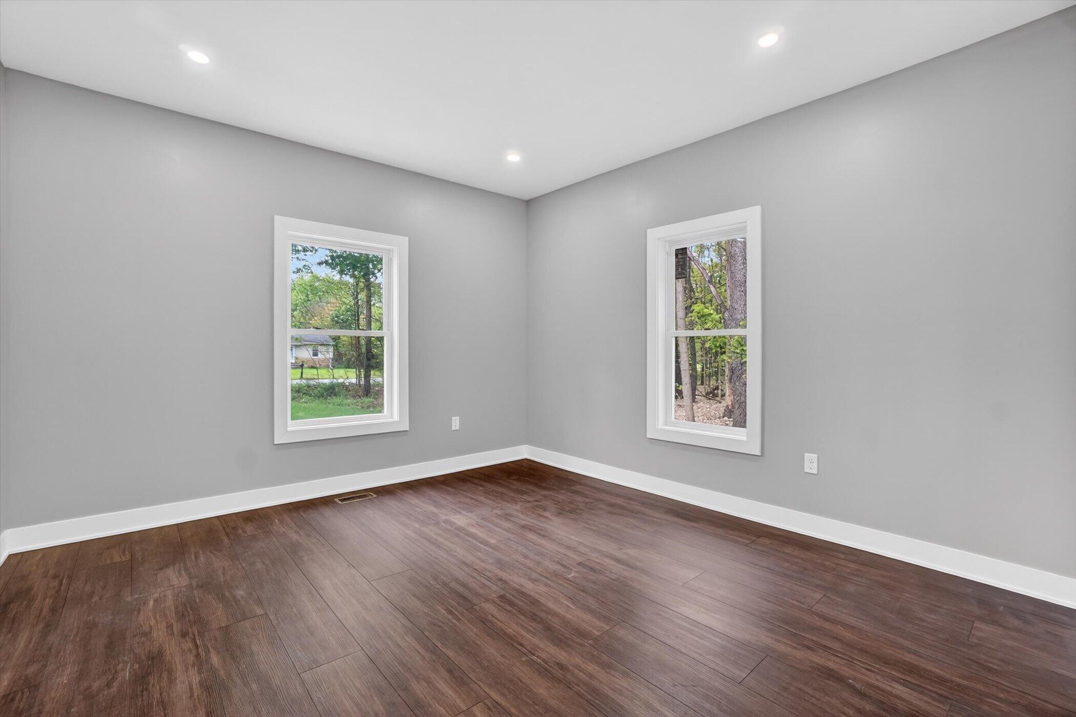5581 E Main Street Kalamazoo MI 49048