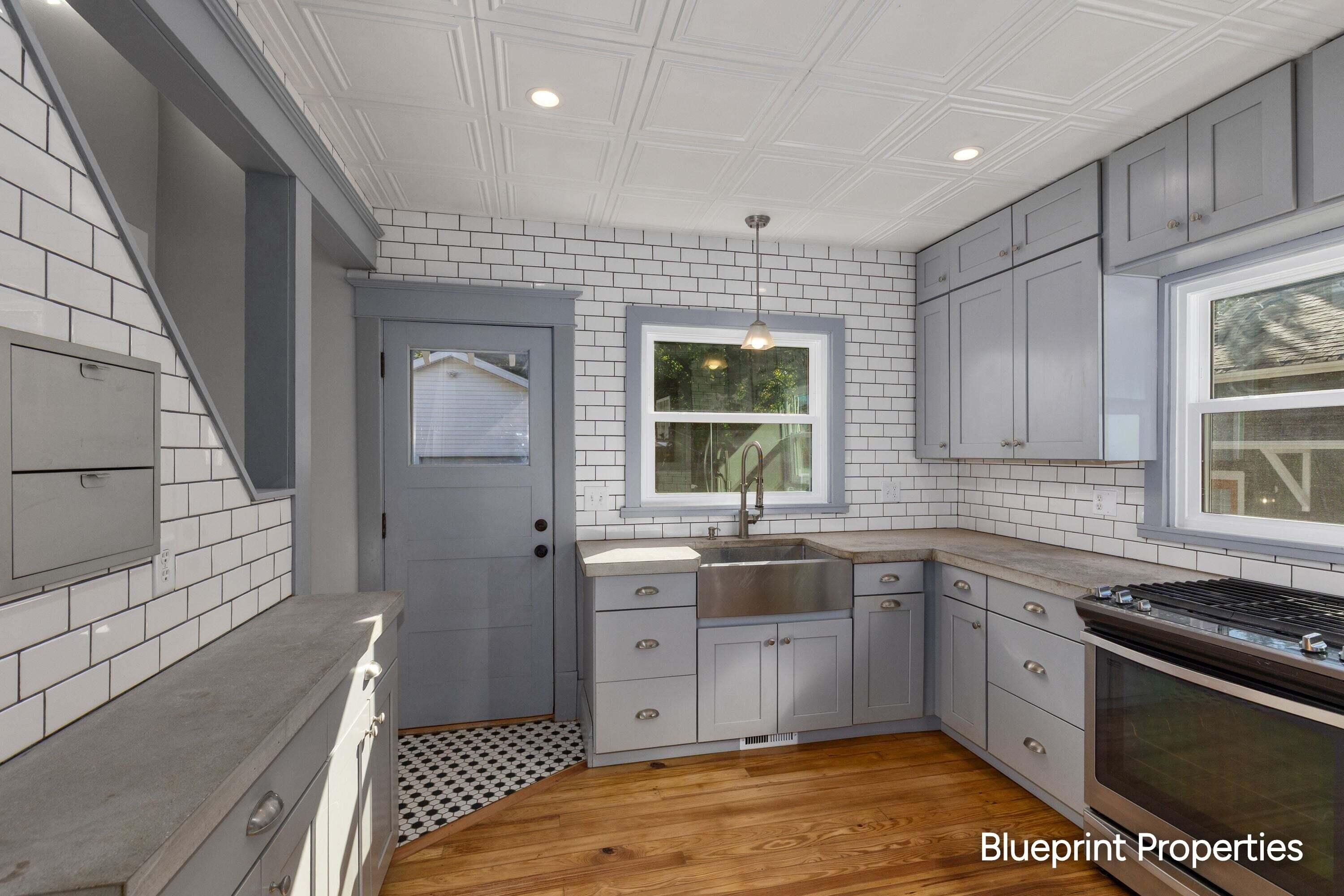 38 Benjamin Avenue NE Grand Rapids MI 49503