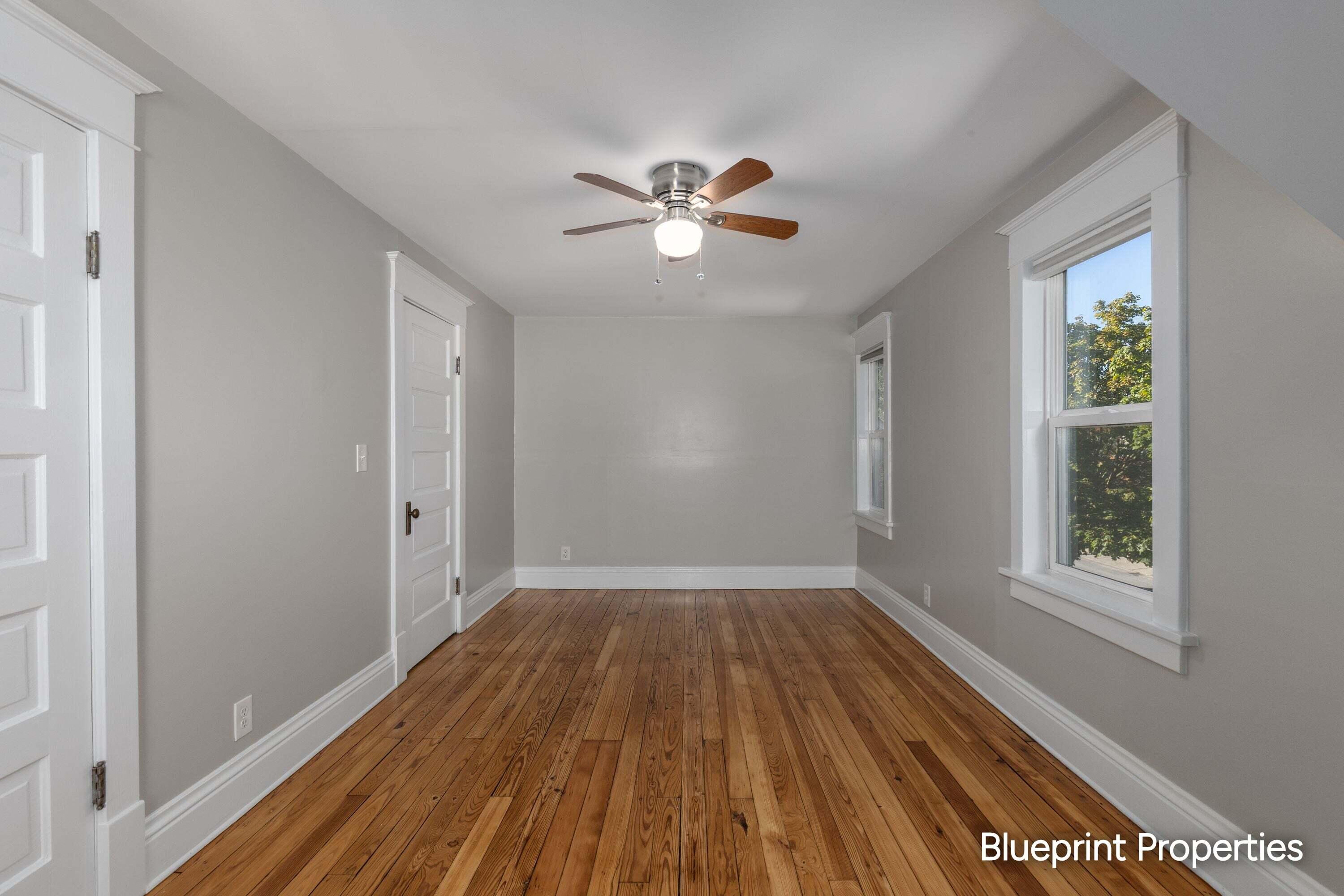 38 Benjamin Avenue NE Grand Rapids MI 49503