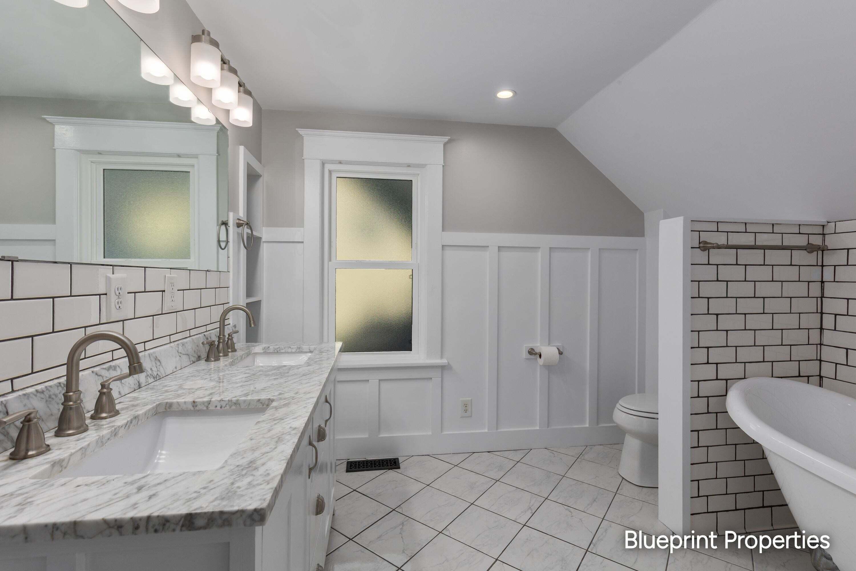 38 Benjamin Avenue NE Grand Rapids MI 49503