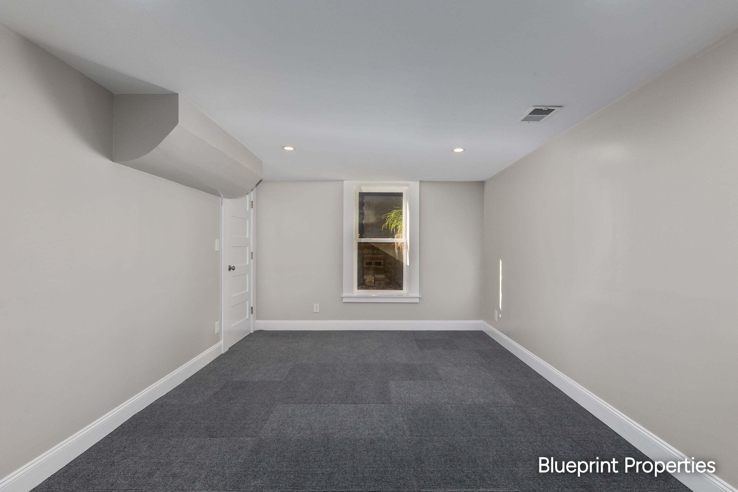 38 Benjamin Avenue NE Grand Rapids MI 49503