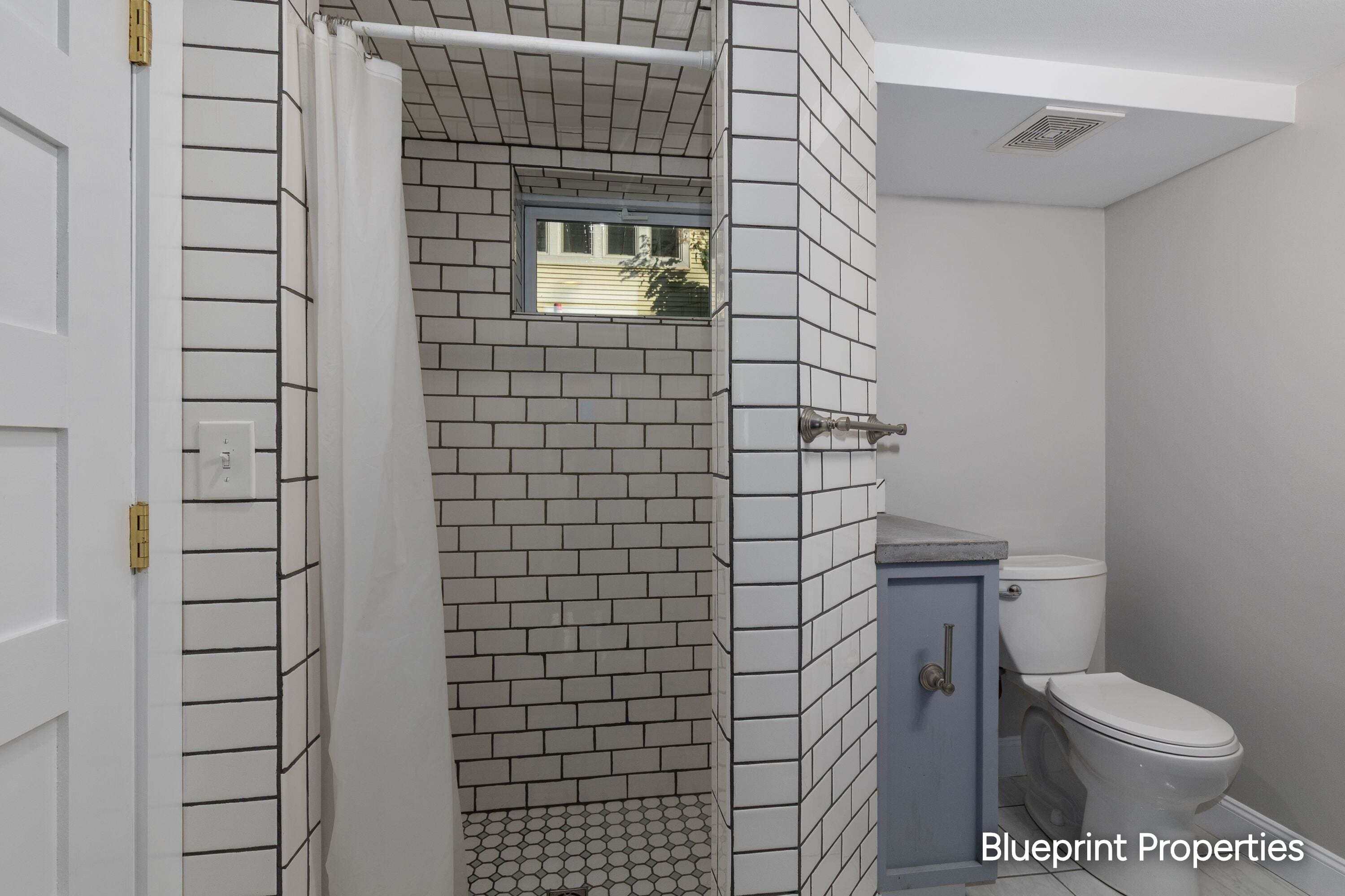 38 Benjamin Avenue NE Grand Rapids MI 49503