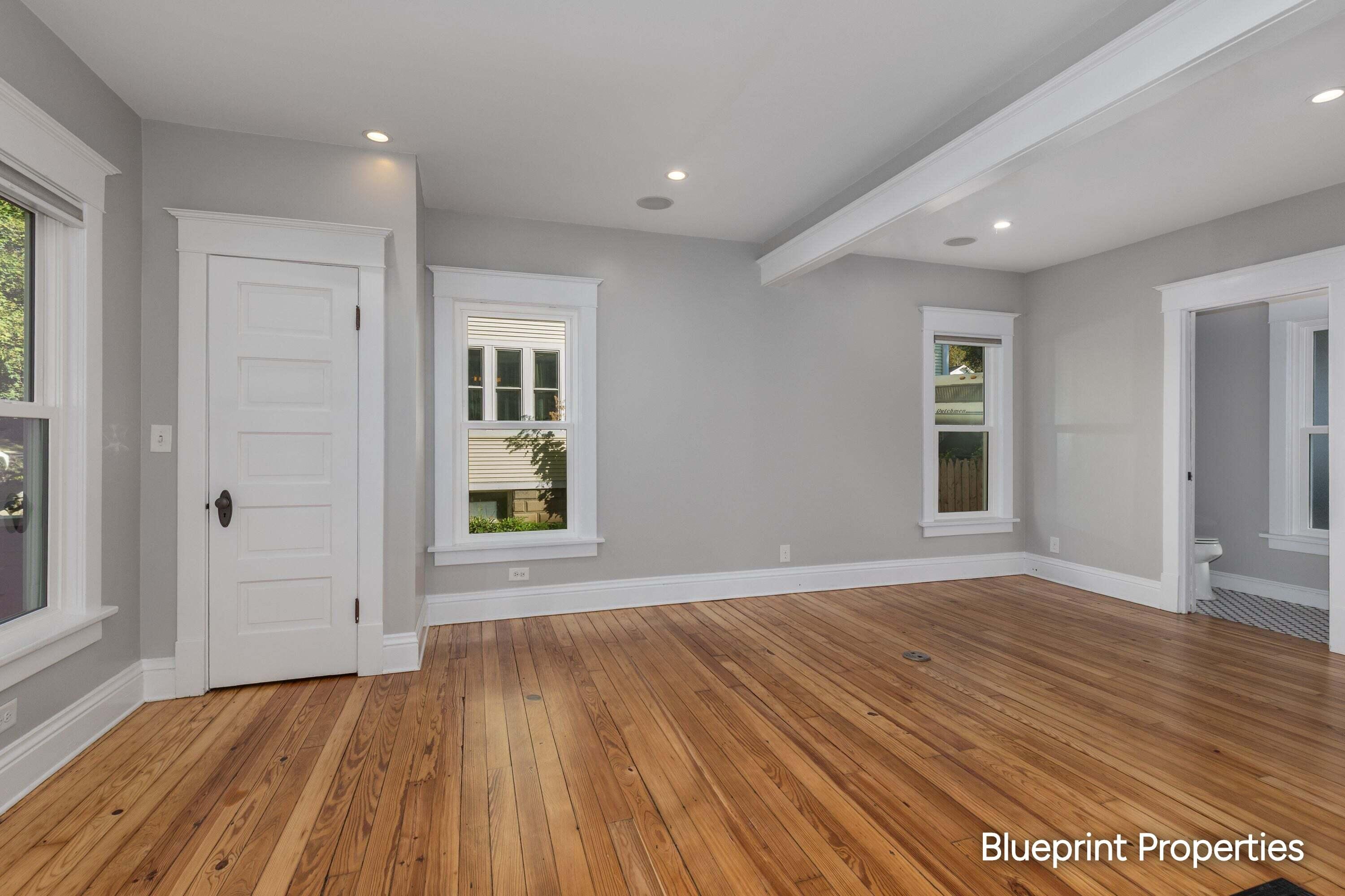38 Benjamin Avenue NE Grand Rapids MI 49503