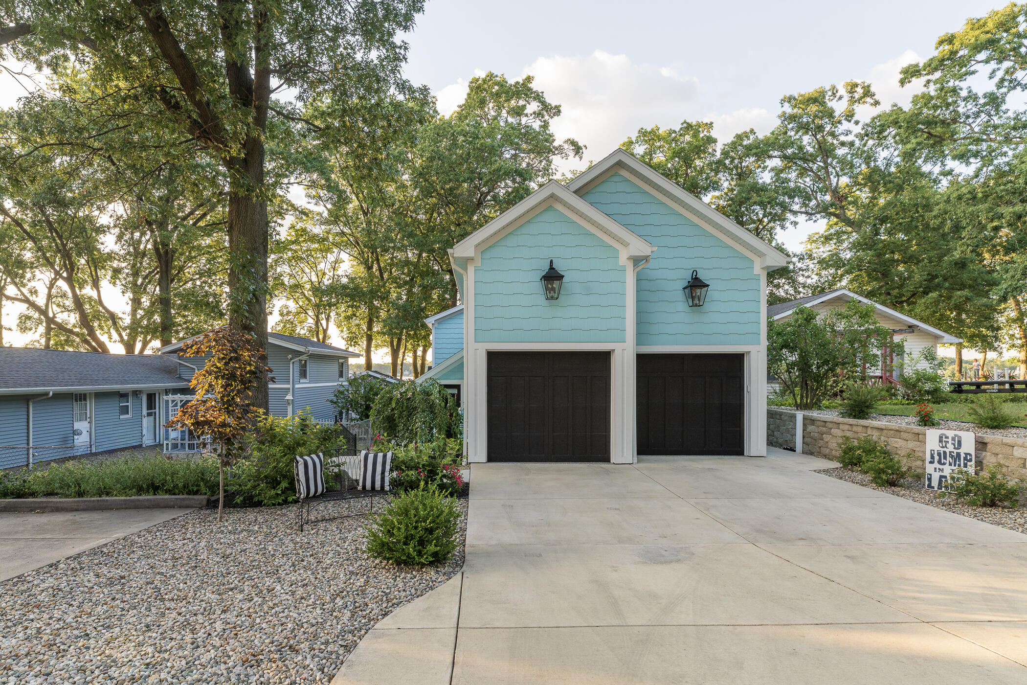 1241 Lakeview Drive Portage MI 49002
