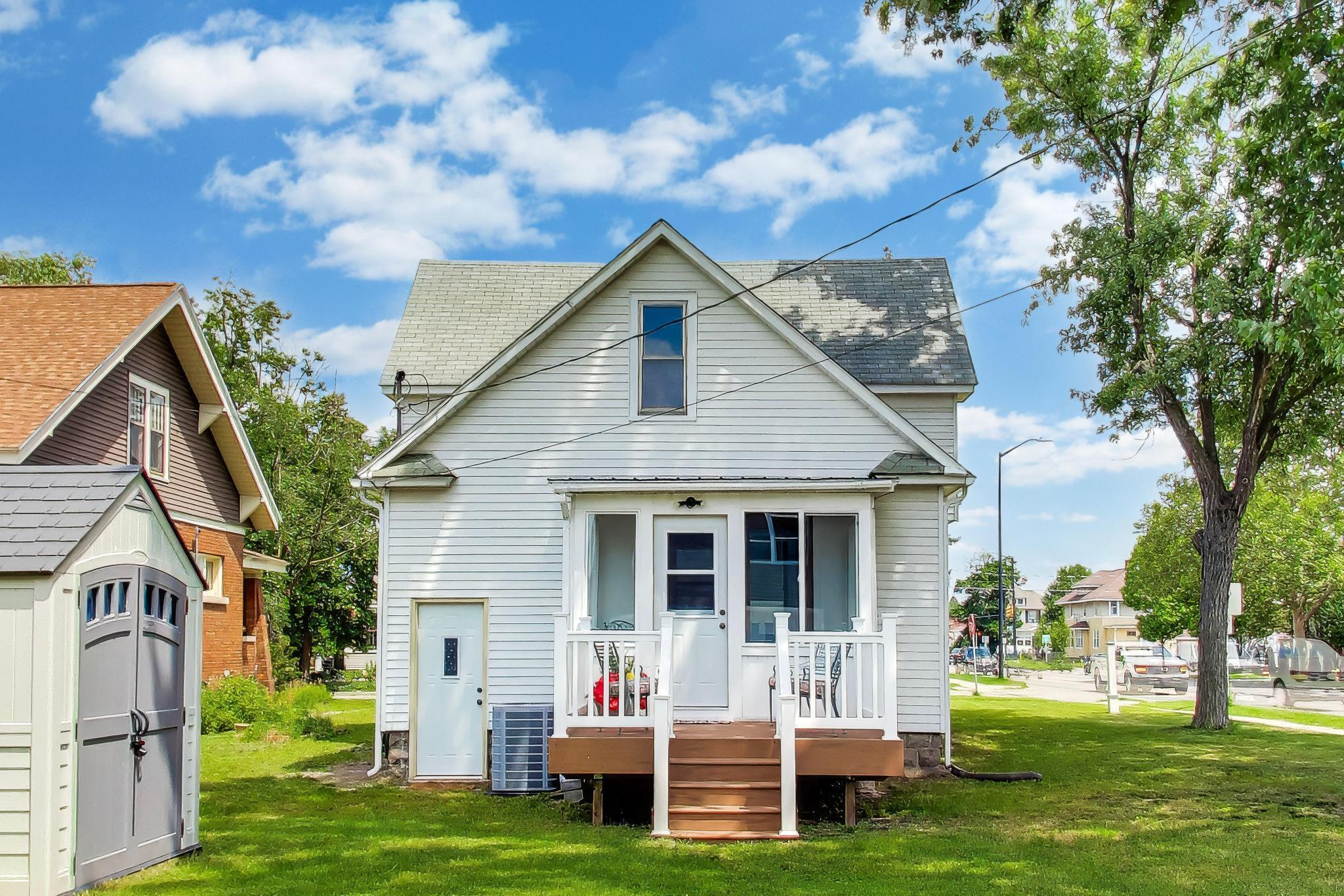 40 W 18th Street Holland MI 49423