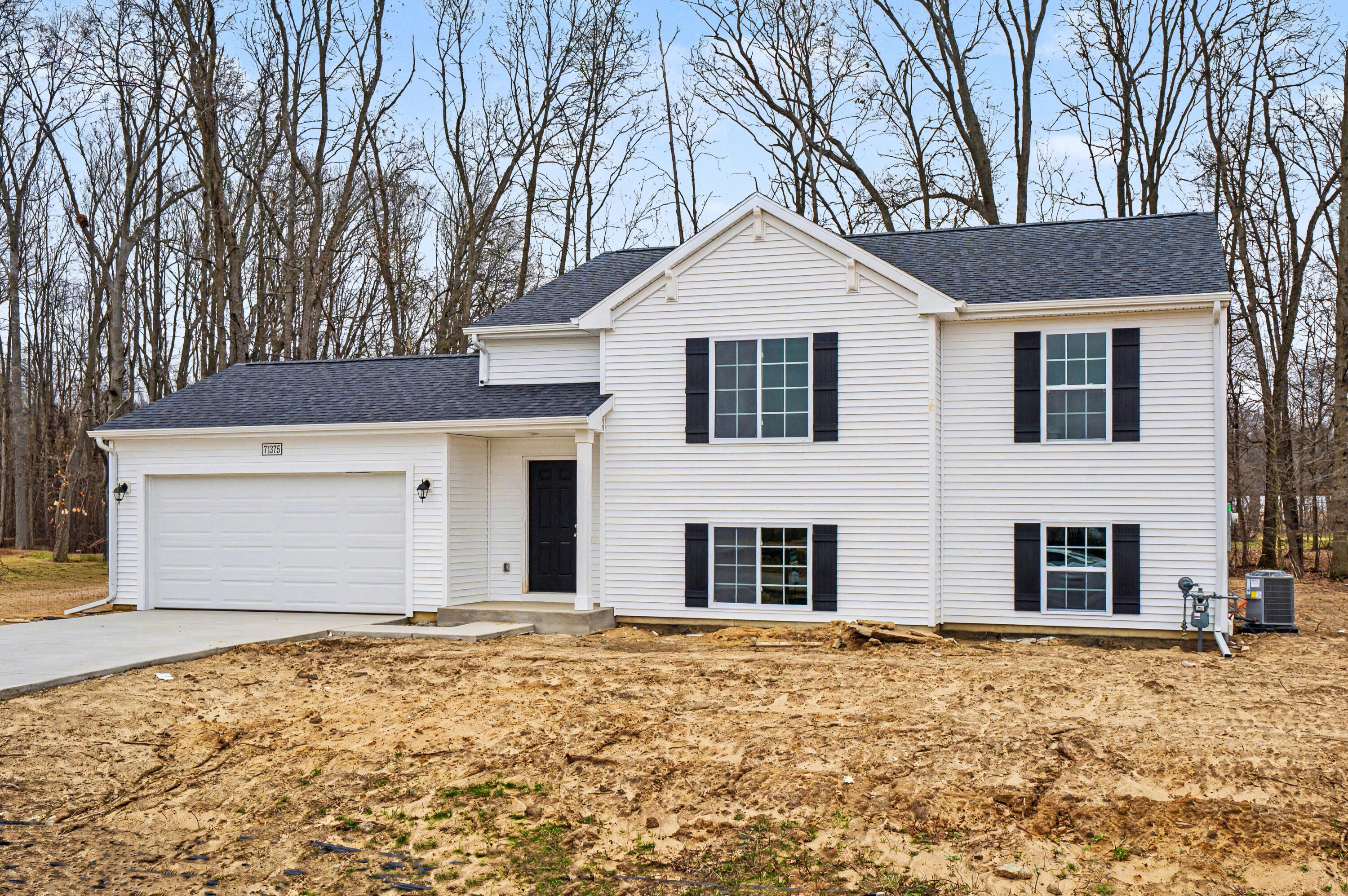 71375 Embassy Road Edwardsburg MI 49112