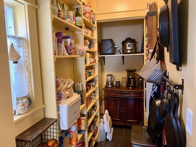 406 N Rowe Street Ludington MI 49431