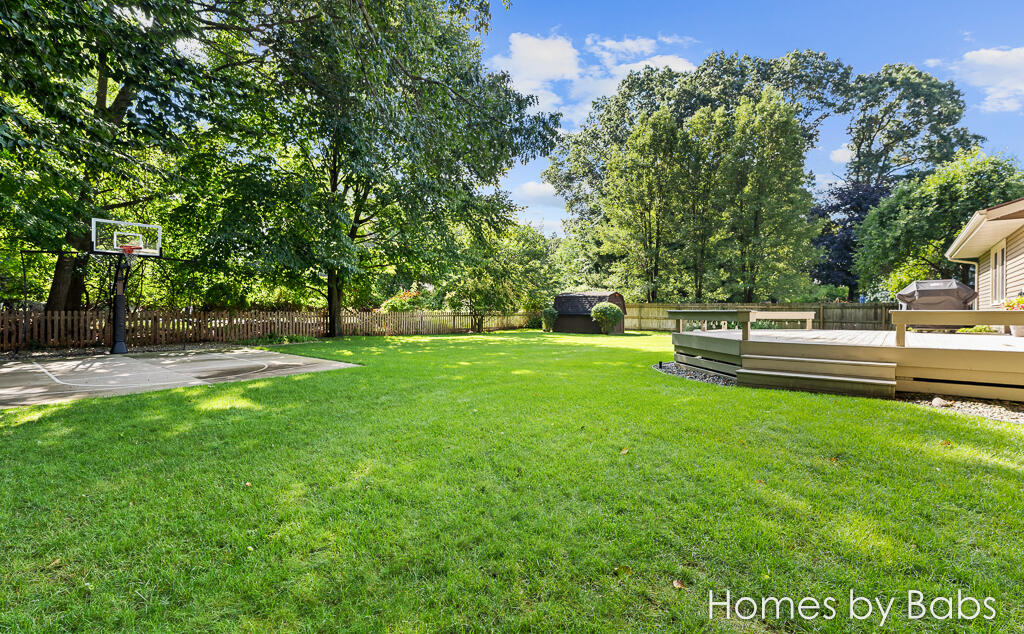4490 Birchwood Court Muskegon MI 49441