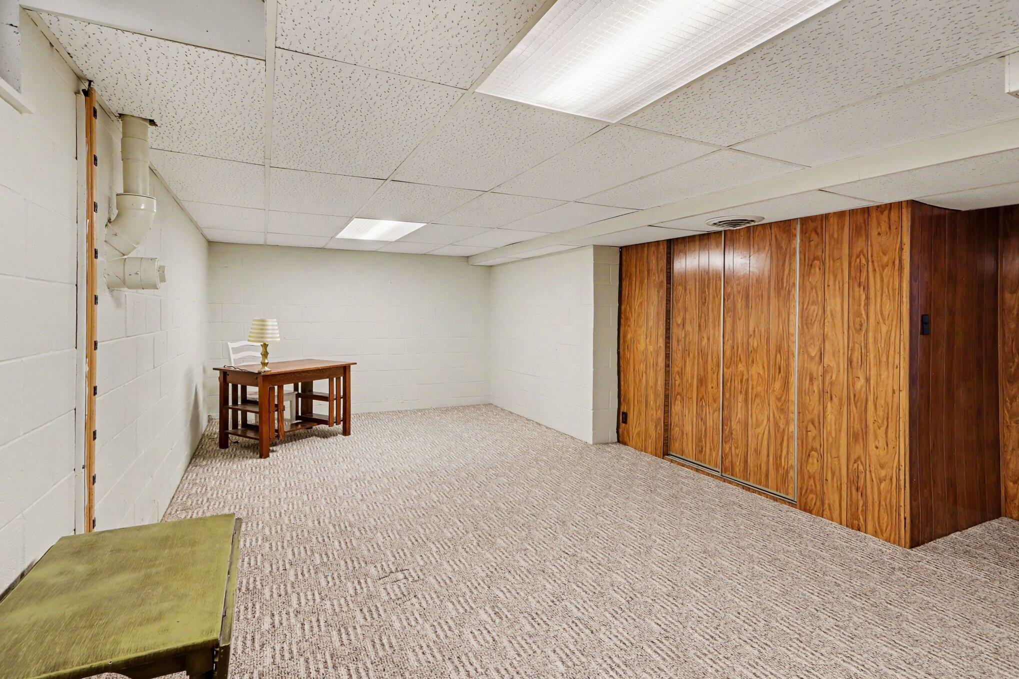 7611 Thrasher Lane Kalamazoo MI 49009