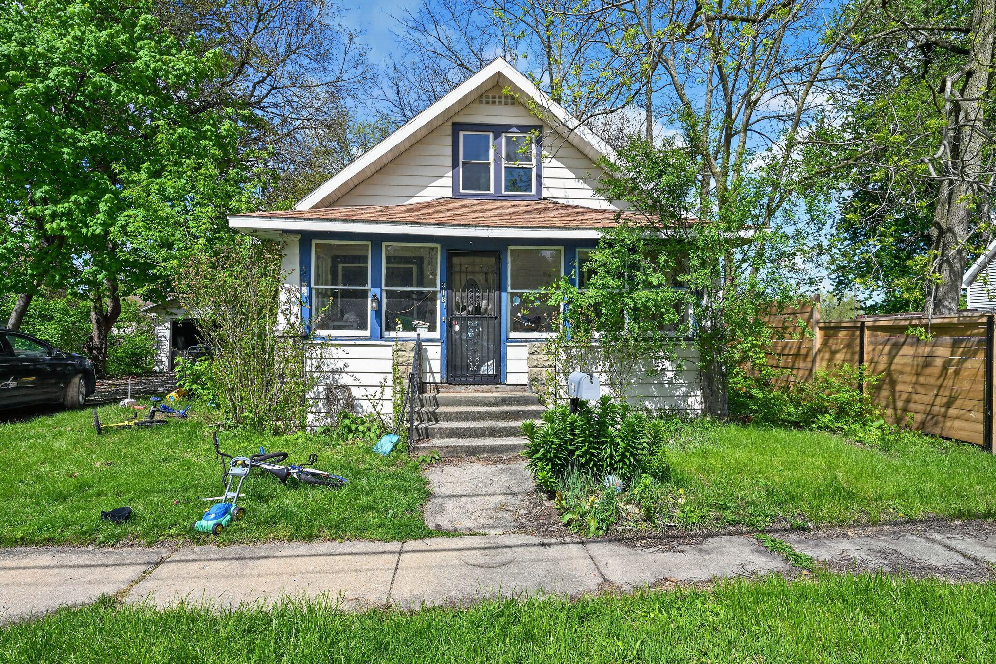 318 N 10th Street Niles MI 49120
