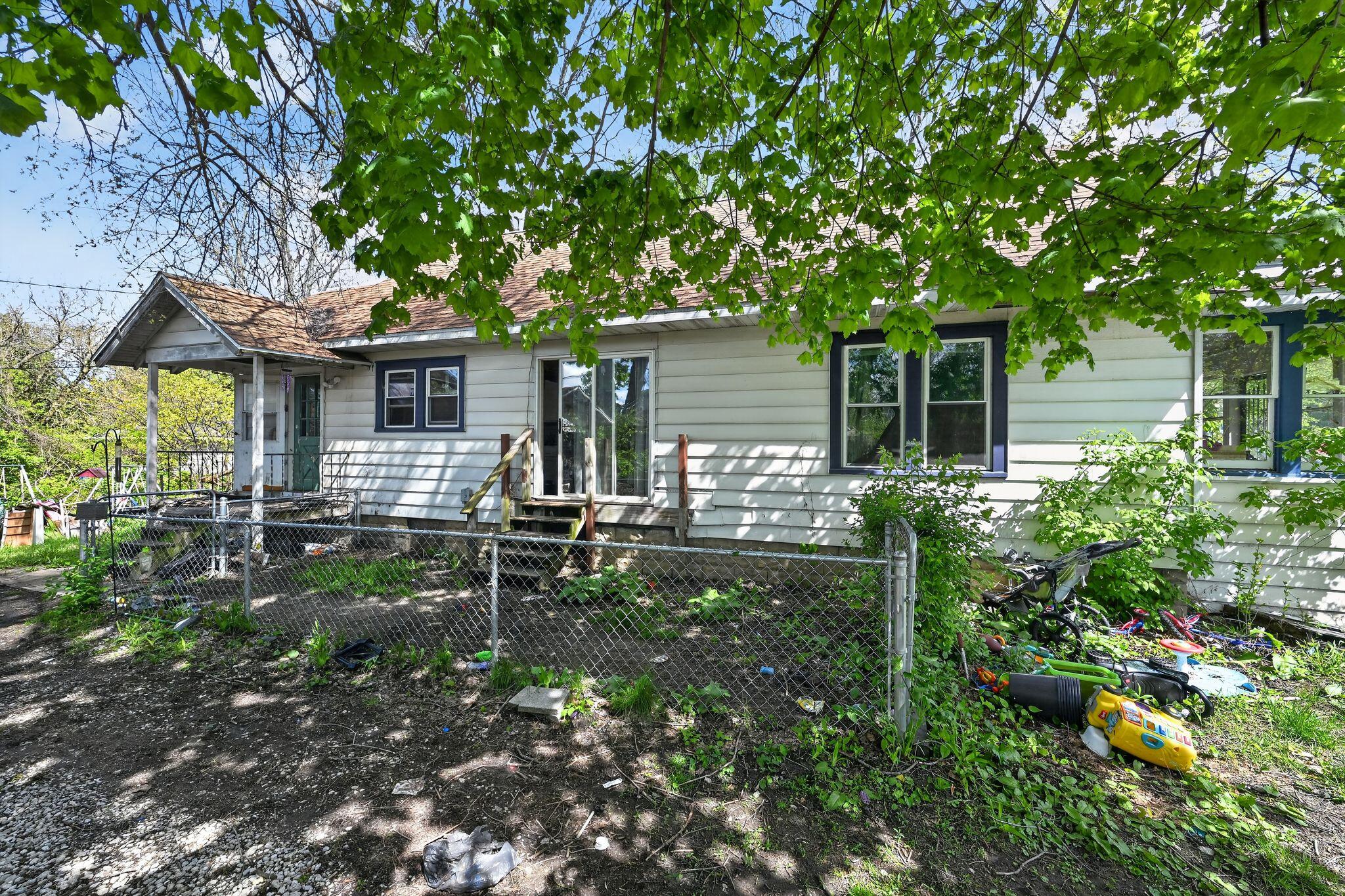 318 N 10th Street Niles MI 49120