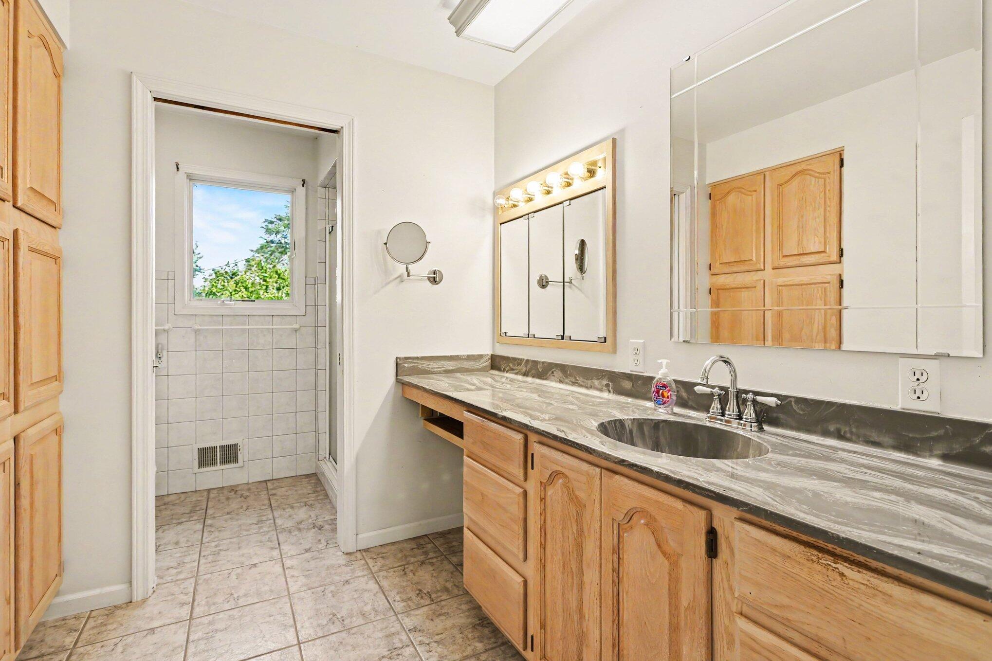 5537 Dennis Street Stevensville MI 49127