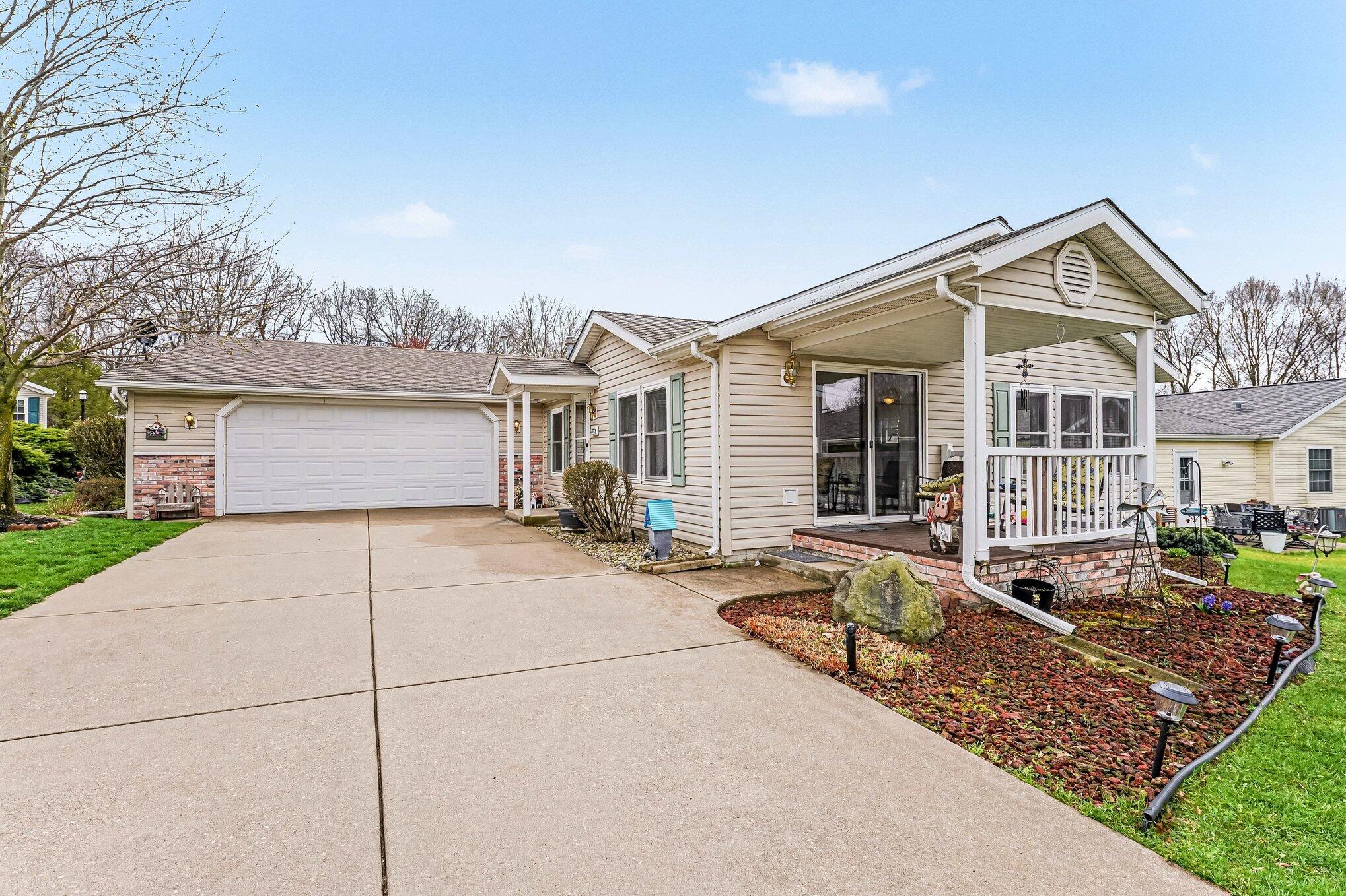 5320 Pine Arbor Ridge Kalamazoo MI 49004