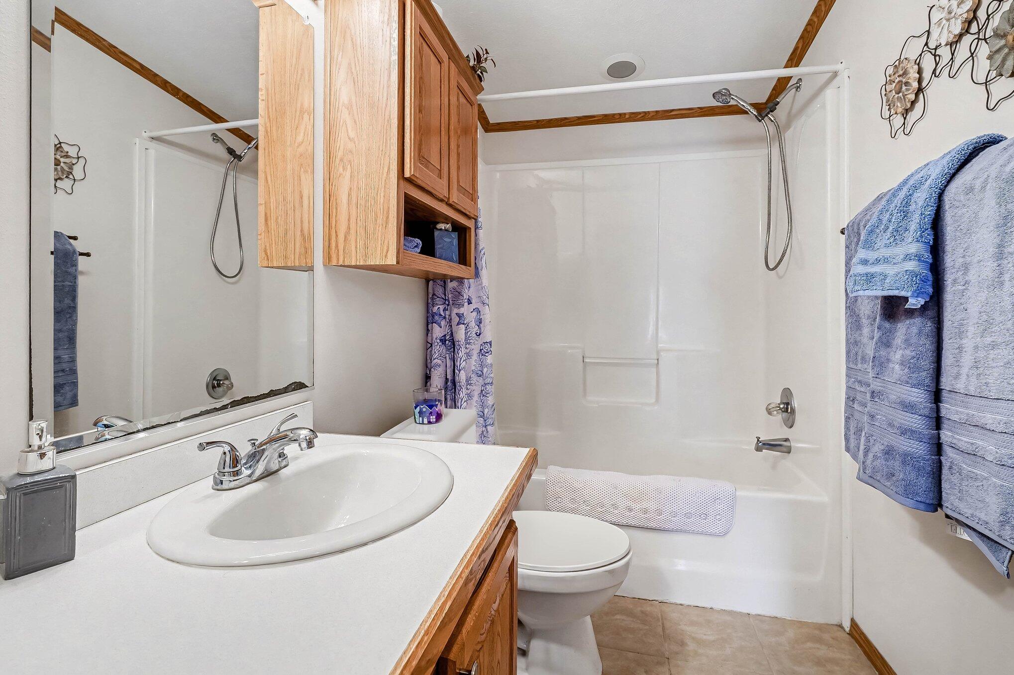 5320 Pine Arbor Ridge Kalamazoo MI 49004