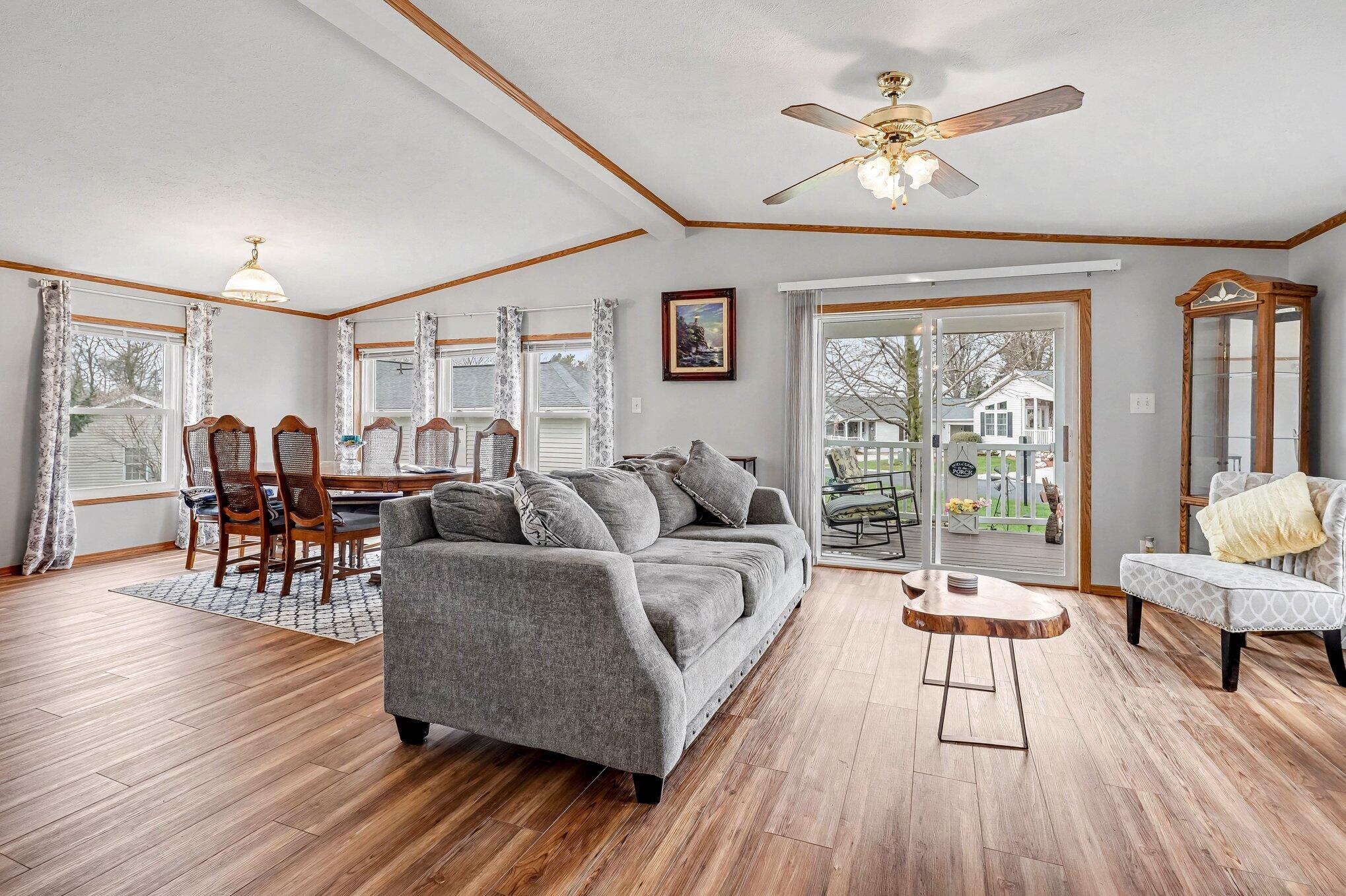 5320 Pine Arbor Ridge Kalamazoo MI 49004