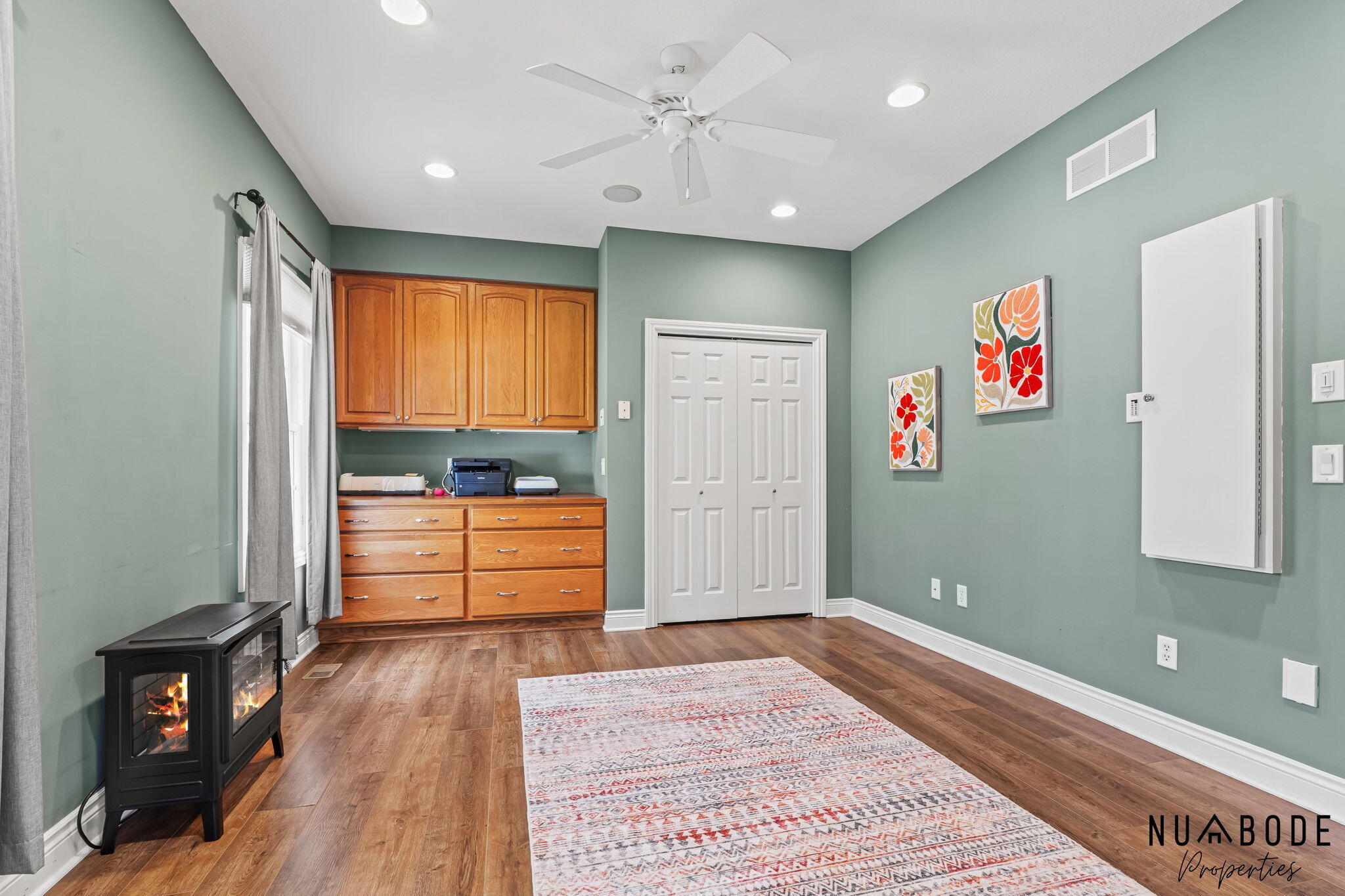 4082 Oakharbor Street Kalamazoo MI 49009