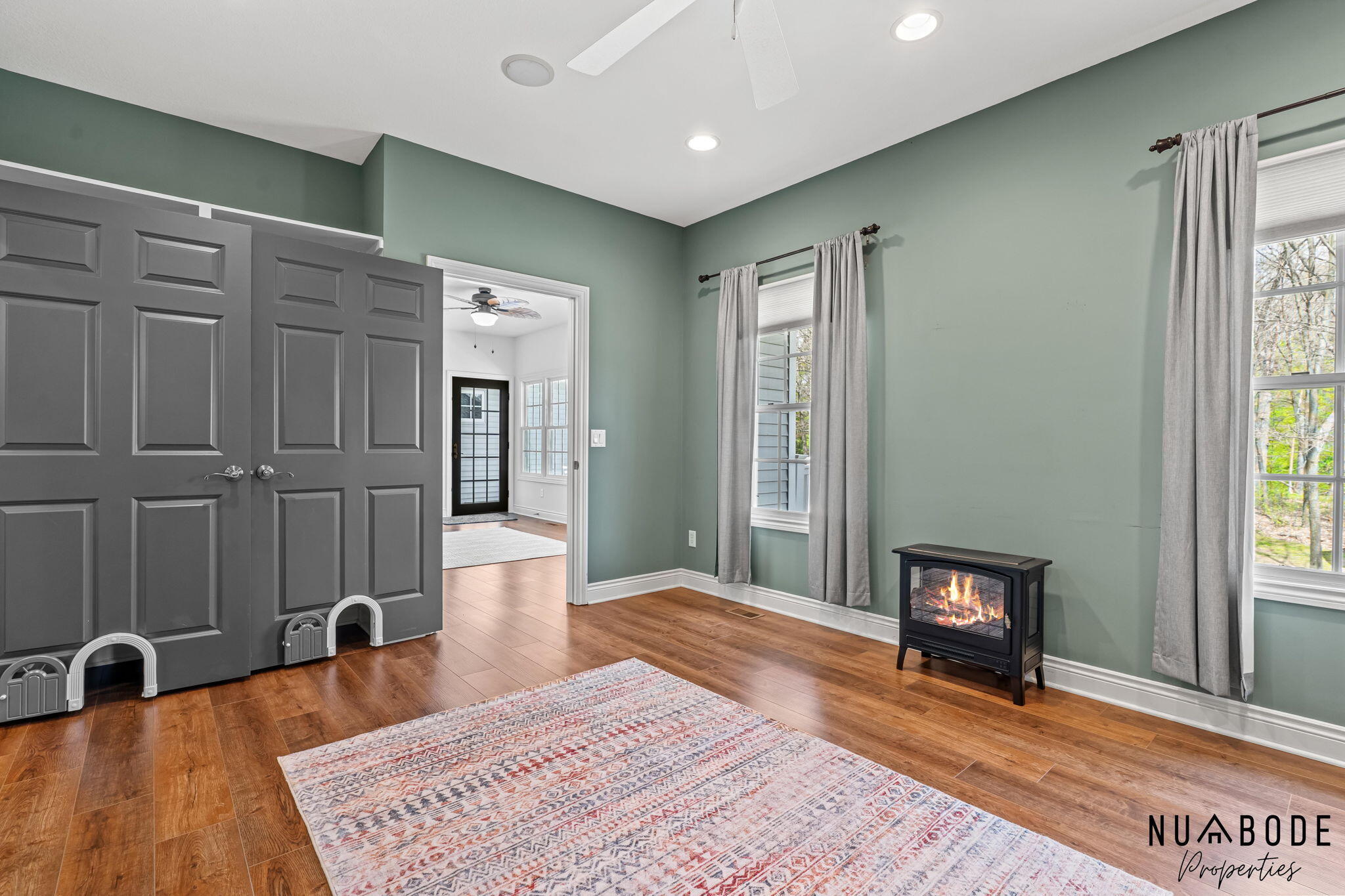 4082 Oakharbor Street Kalamazoo MI 49009