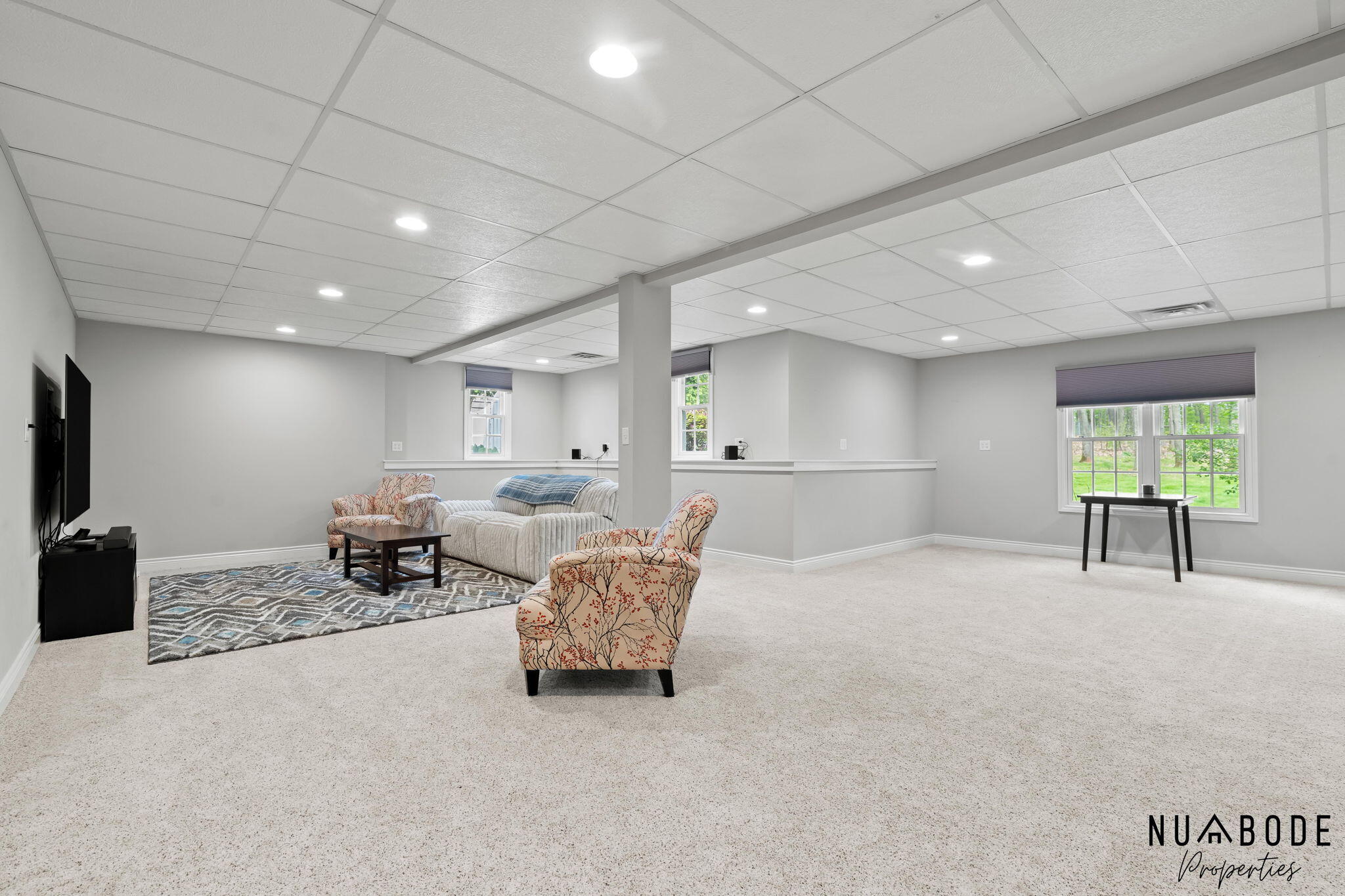4082 Oakharbor Street Kalamazoo MI 49009
