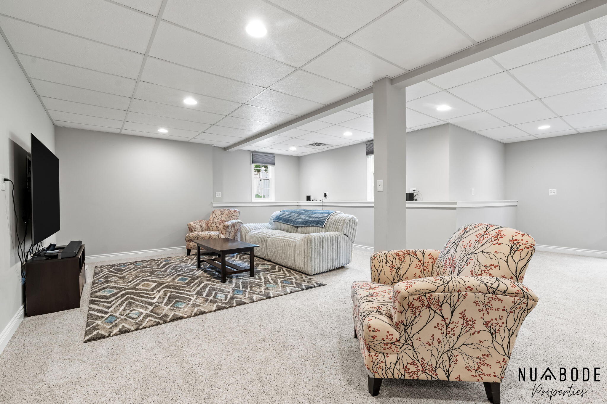 4082 Oakharbor Street Kalamazoo MI 49009
