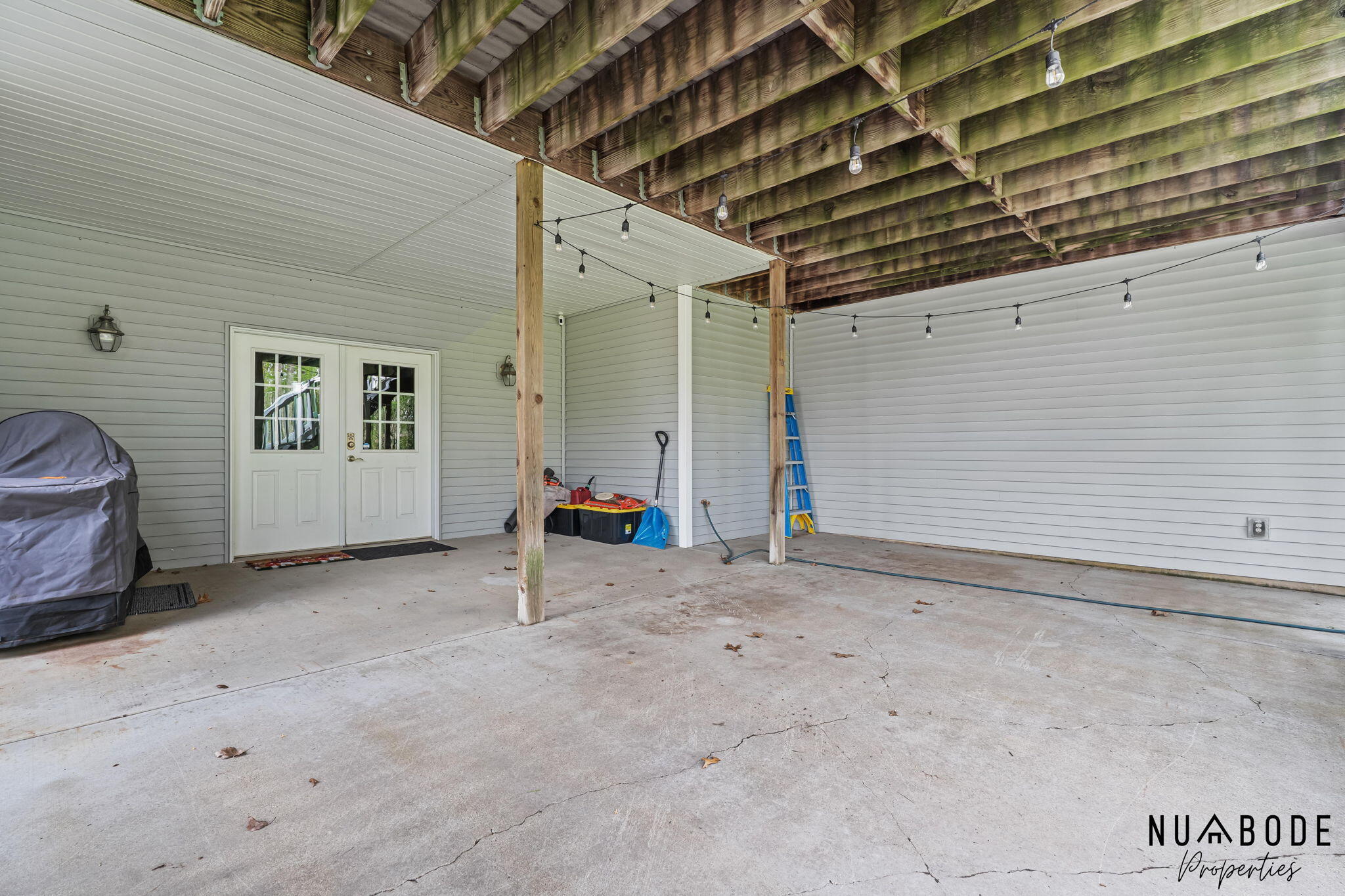 4082 Oakharbor Street Kalamazoo MI 49009