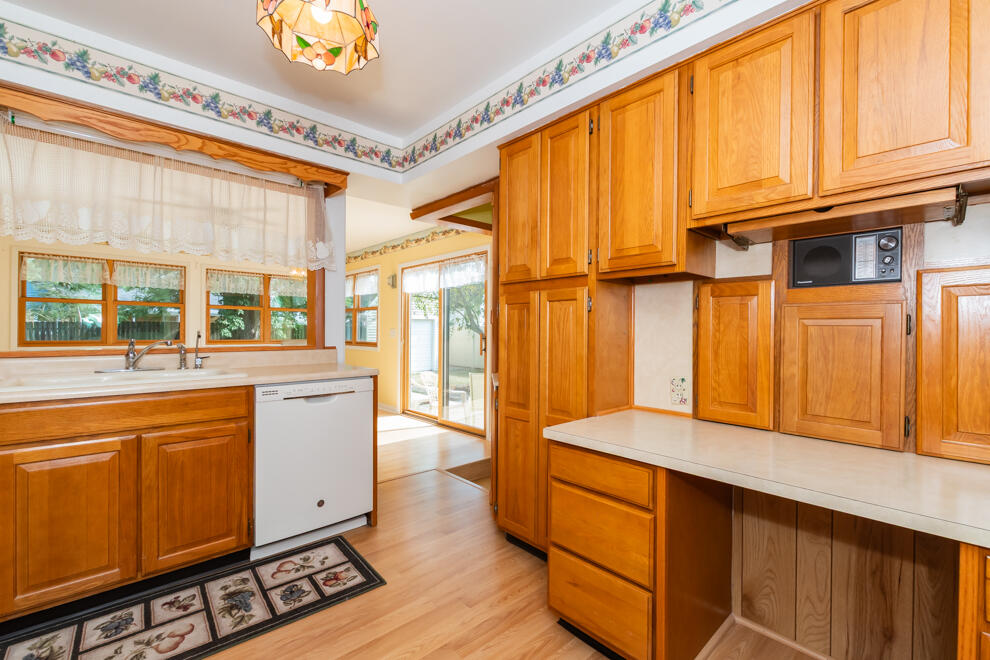 1805 Golfview Avenue Kalamazoo MI 49001