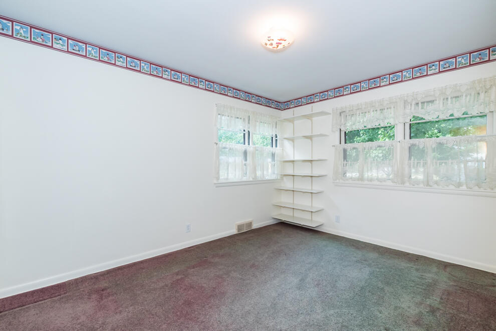 1805 Golfview Avenue Kalamazoo MI 49001