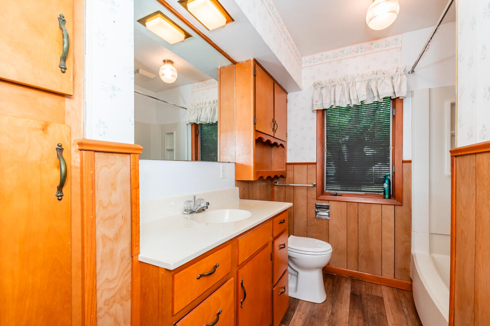 1805 Golfview Avenue Kalamazoo MI 49001