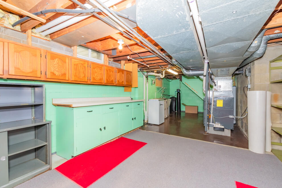 1805 Golfview Avenue Kalamazoo MI 49001