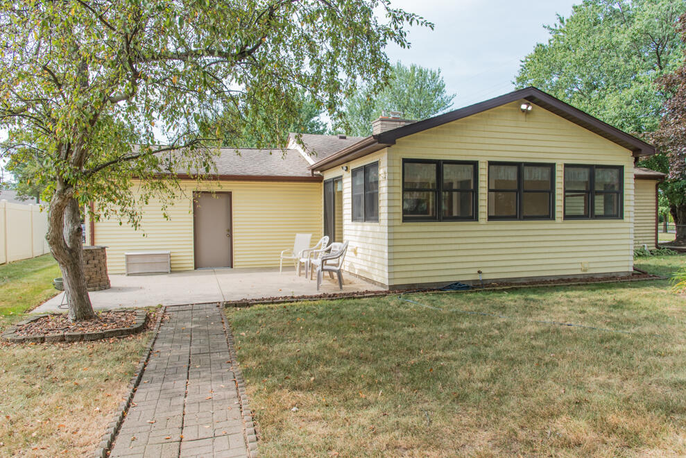 1805 Golfview Avenue Kalamazoo MI 49001