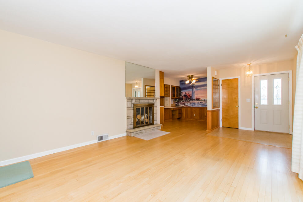 1805 Golfview Avenue Kalamazoo MI 49001