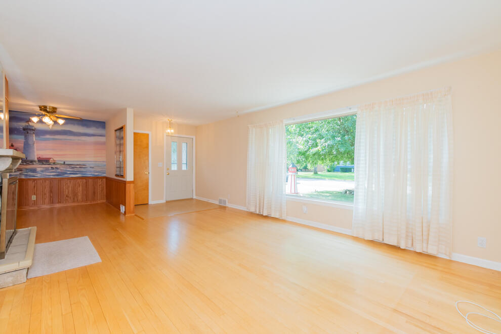 1805 Golfview Avenue Kalamazoo MI 49001