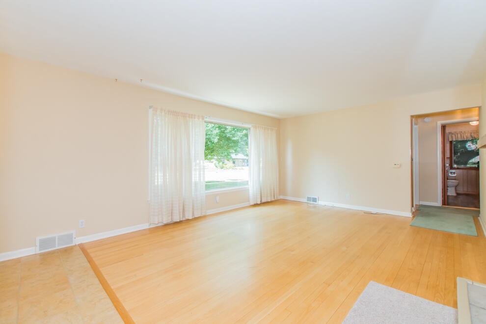 1805 Golfview Avenue Kalamazoo MI 49001